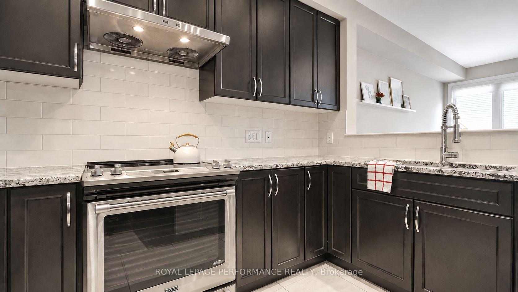 Photo 8 of 338 Alasken Drive, Ottawa, Blossom Park/Kemp Park/Findlay Creek — HOMEH