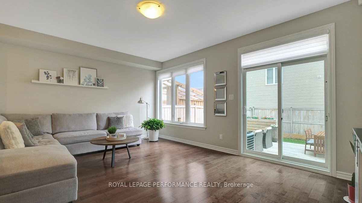 Photo 11 of 338 Alasken Drive, Ottawa, Blossom Park/Kemp Park/Findlay Creek — HOMEH