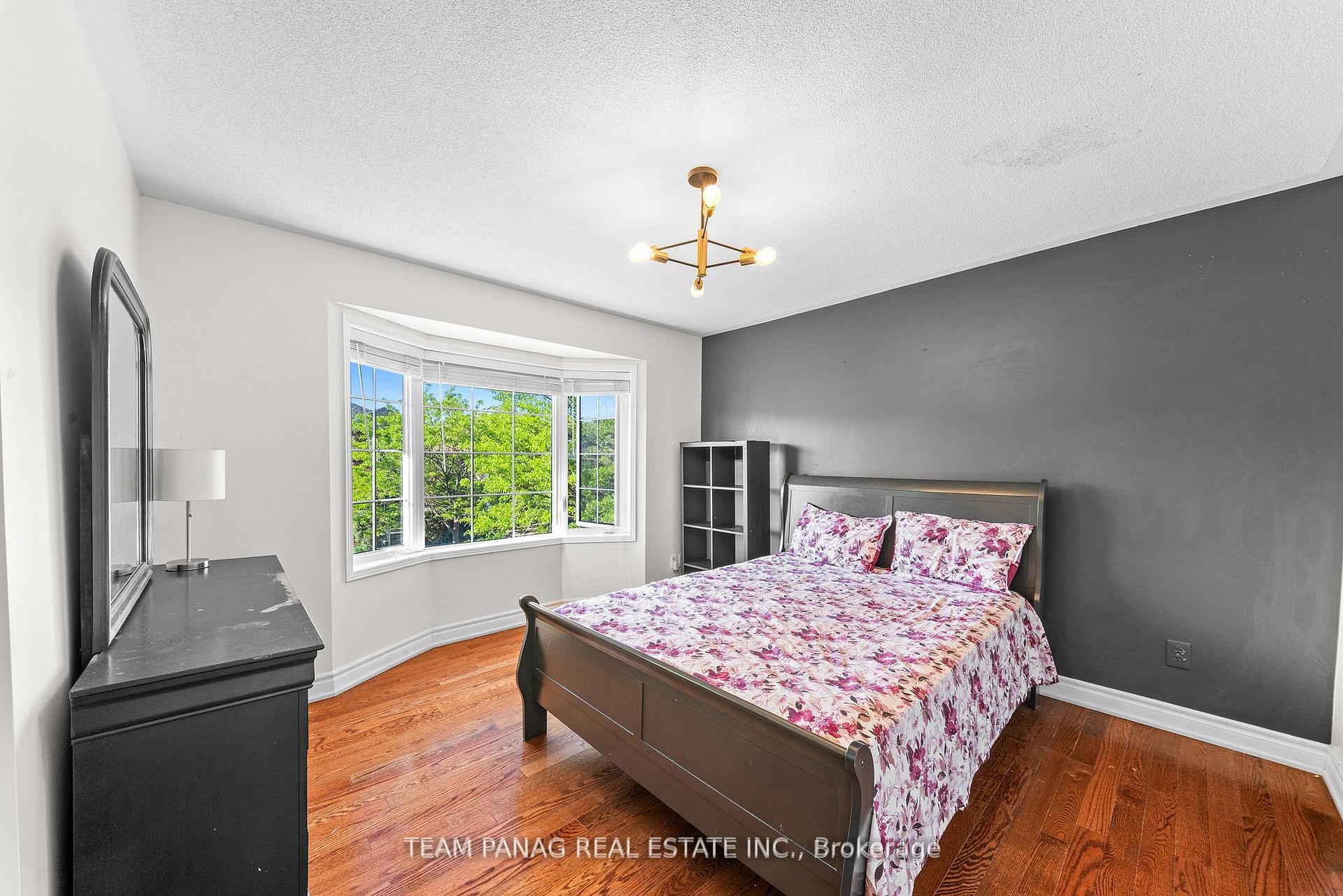 Photo 28 of 146 Degrassi Cove Circle, Brampton, Credit Valley — HOMEH