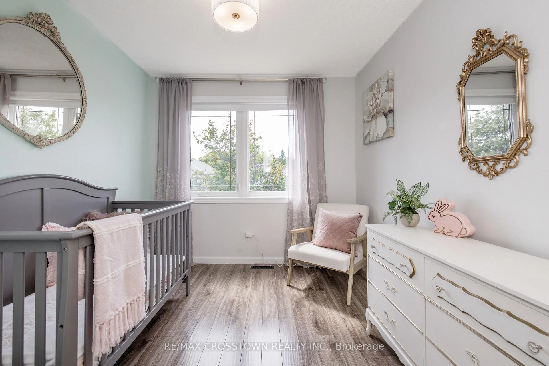Photo 33 of 92 Cunningham Drive, Barrie, Ardagh — HOMEH