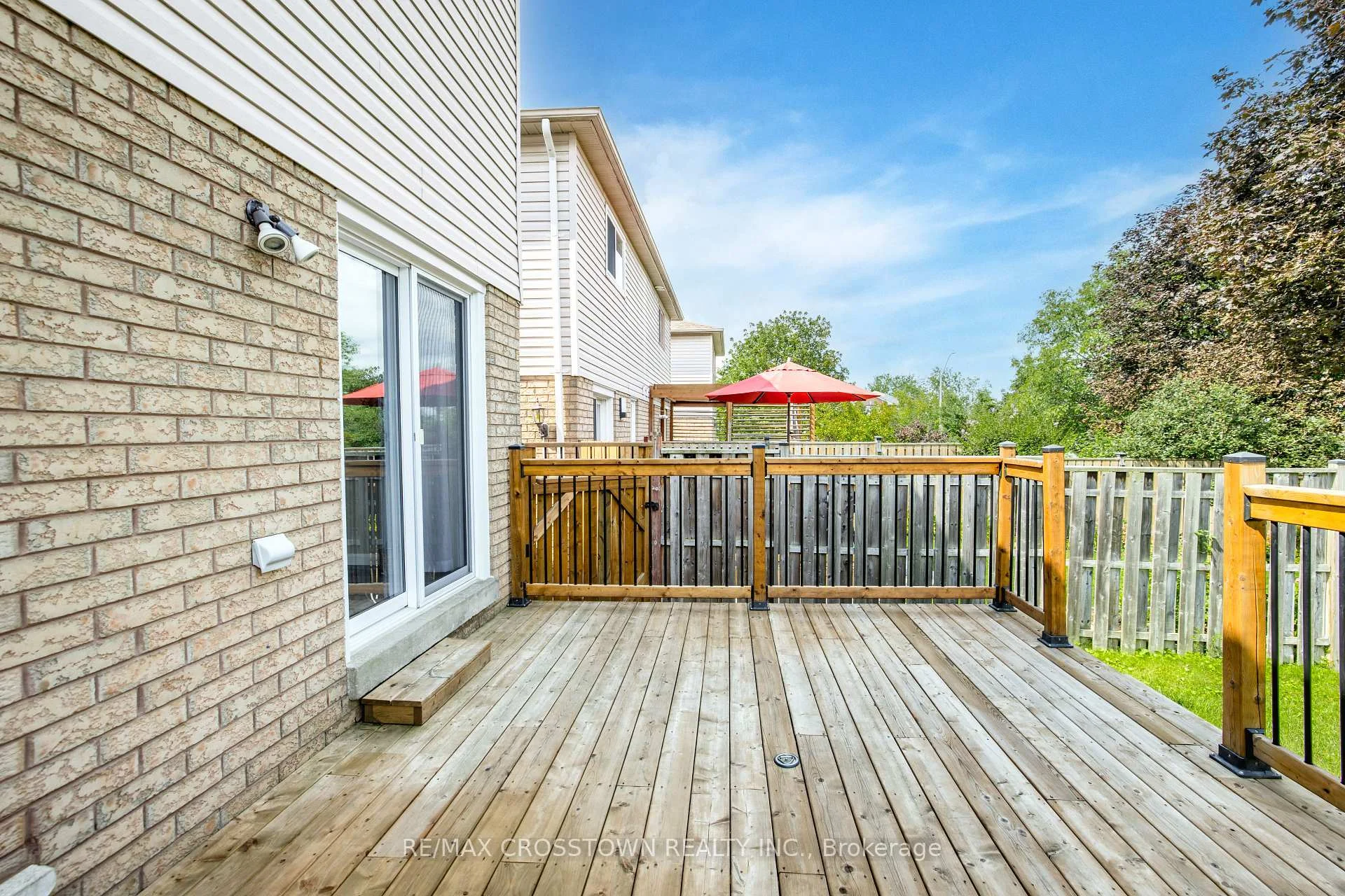 Photo 53 of 92 Cunningham Drive, Barrie, Ardagh — HOMEH