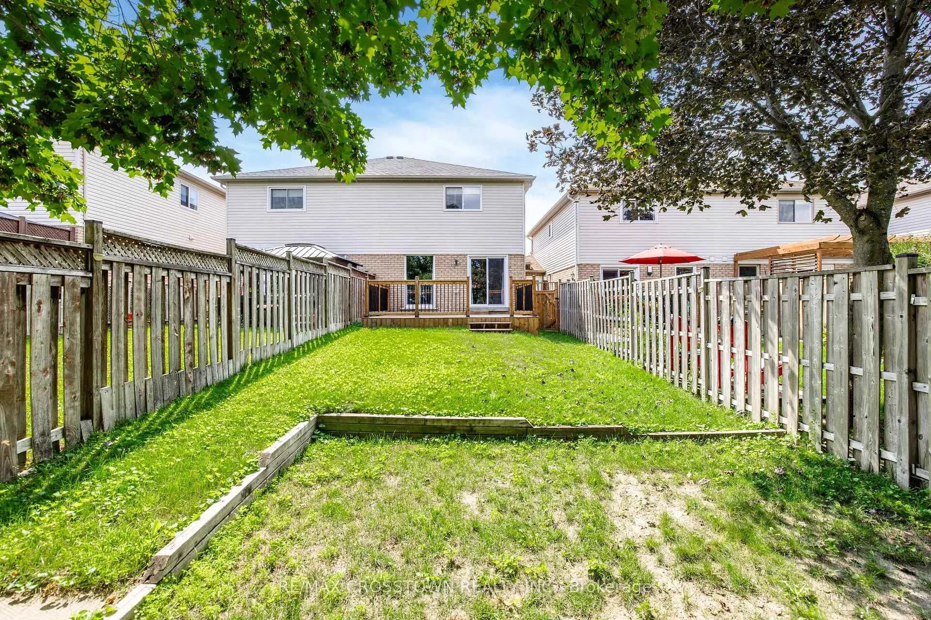 Photo 55 of 92 Cunningham Drive, Barrie, Ardagh — HOMEH