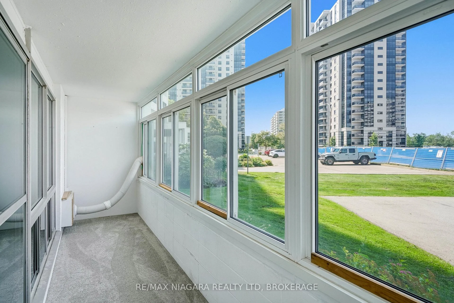Photo 11 of Unit 2, 35 Towering Heights Boulevard, St. Catharines, Glendale/Glenridge — HOMEH