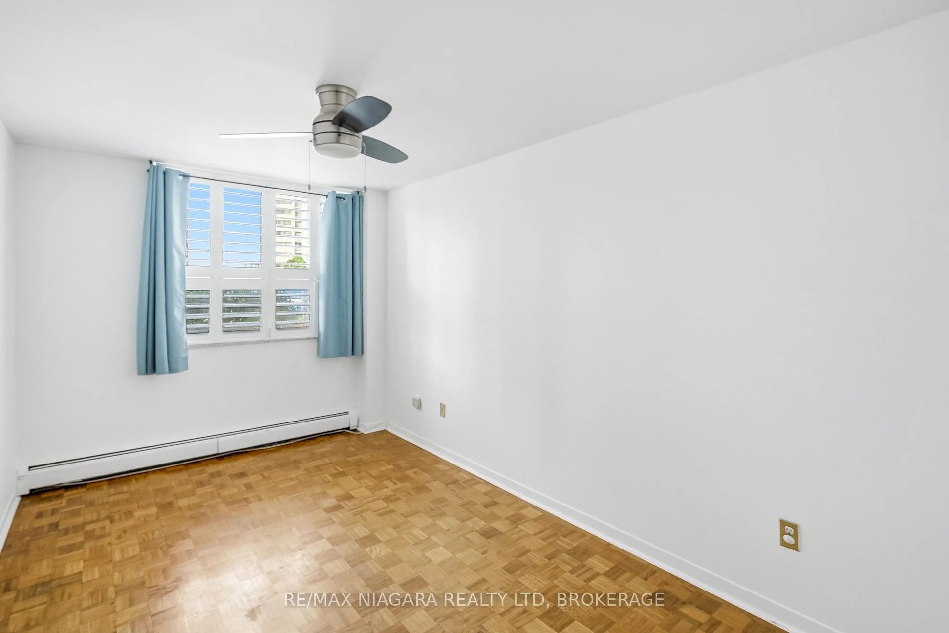 Photo 39 of Unit 2, 35 Towering Heights Boulevard, St. Catharines, Glendale/Glenridge — HOMEH