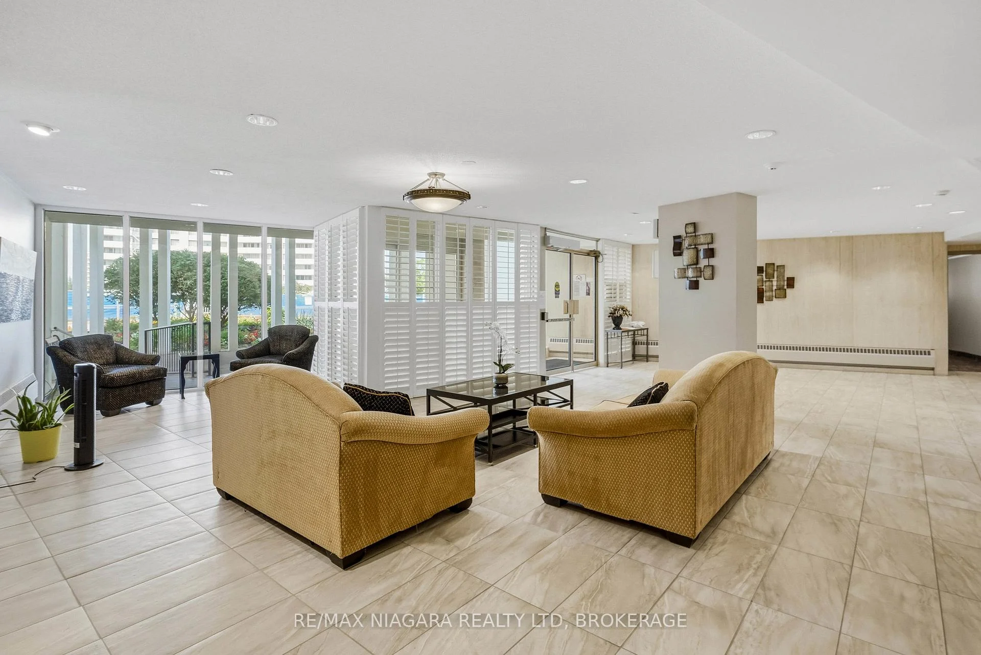 Photo 45 of Unit 2, 35 Towering Heights Boulevard, St. Catharines, Glendale/Glenridge — HOMEH