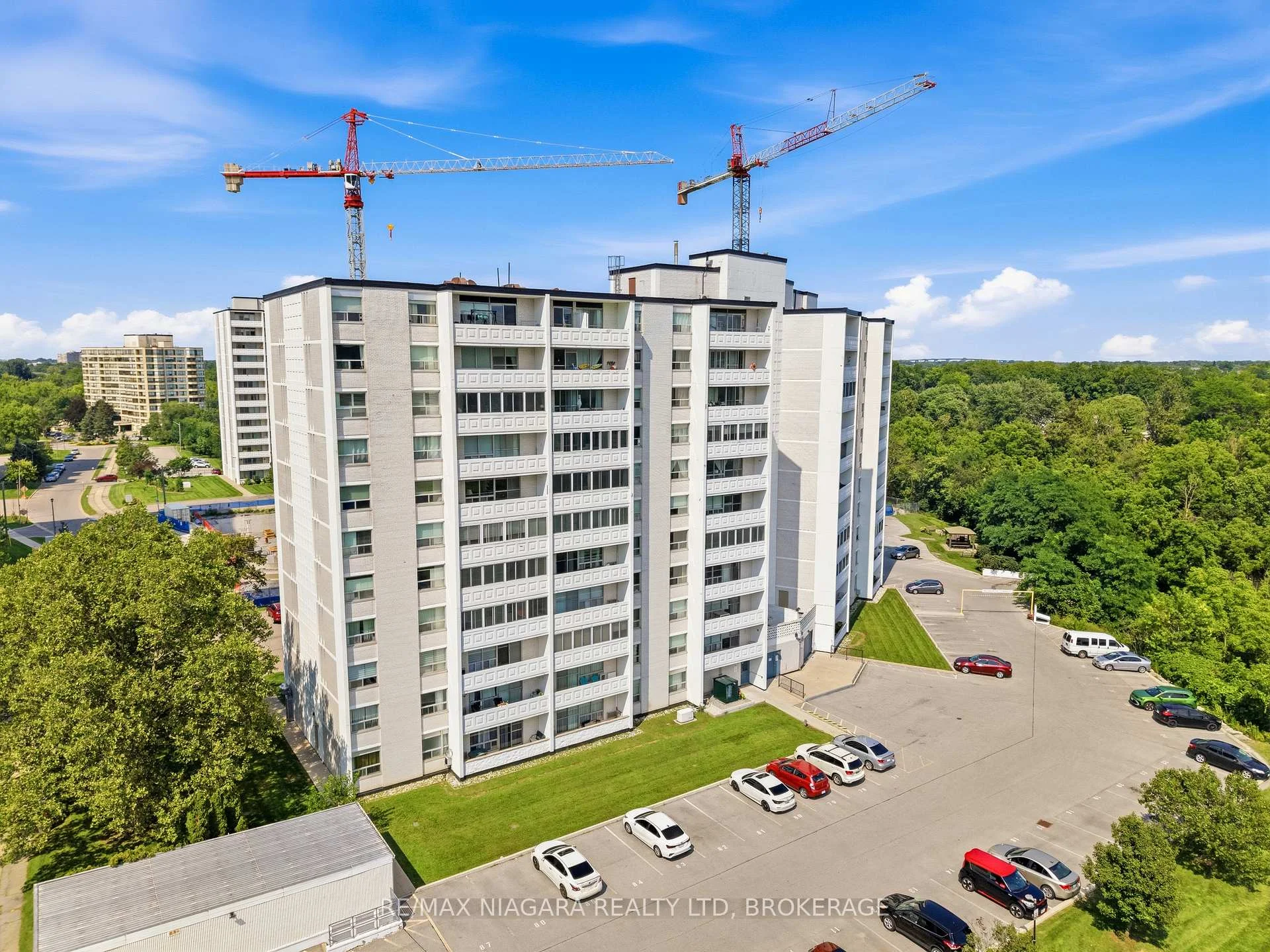 Photo 56 of Unit 2, 35 Towering Heights Boulevard, St. Catharines, Glendale/Glenridge — HOMEH