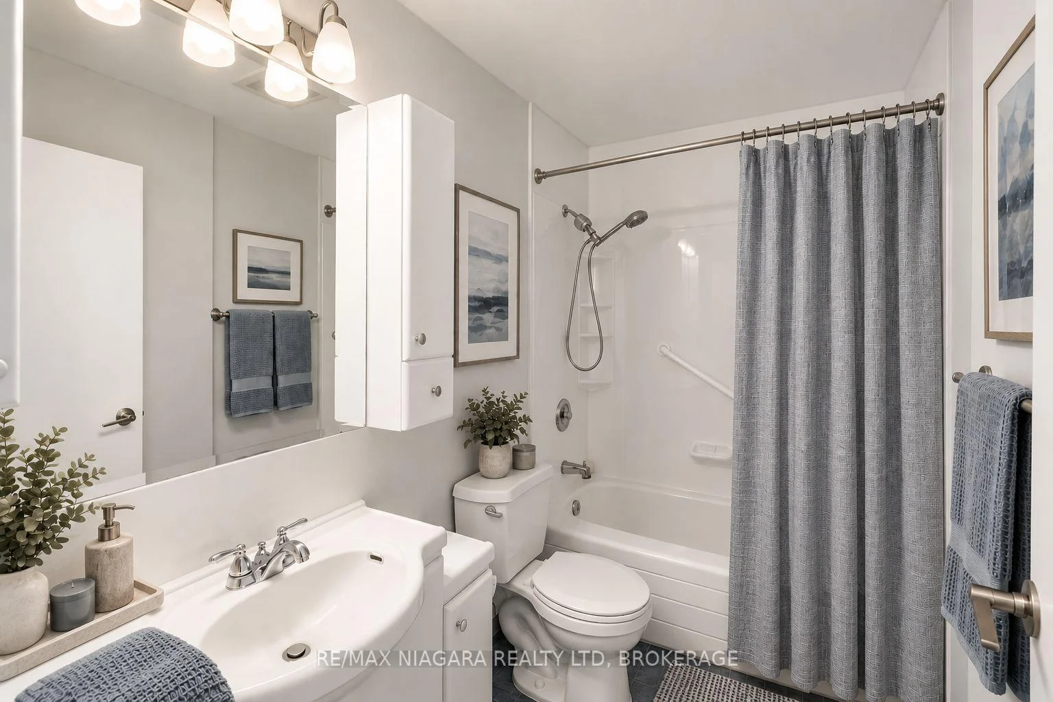 Photo 25 of Unit 2, 35 Towering Heights Boulevard, St. Catharines, Glendale/Glenridge — HOMEH