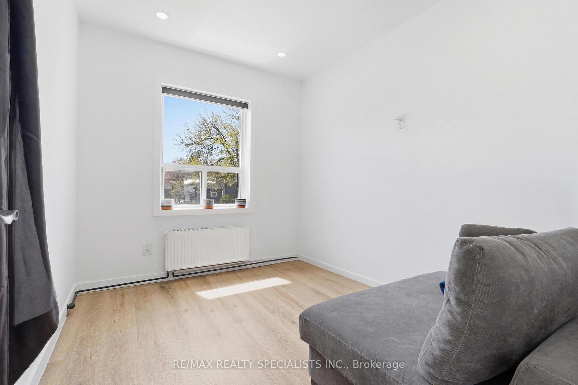 Photo 11 of Unit 20, 63 First Street, Orangeville — HOMEH