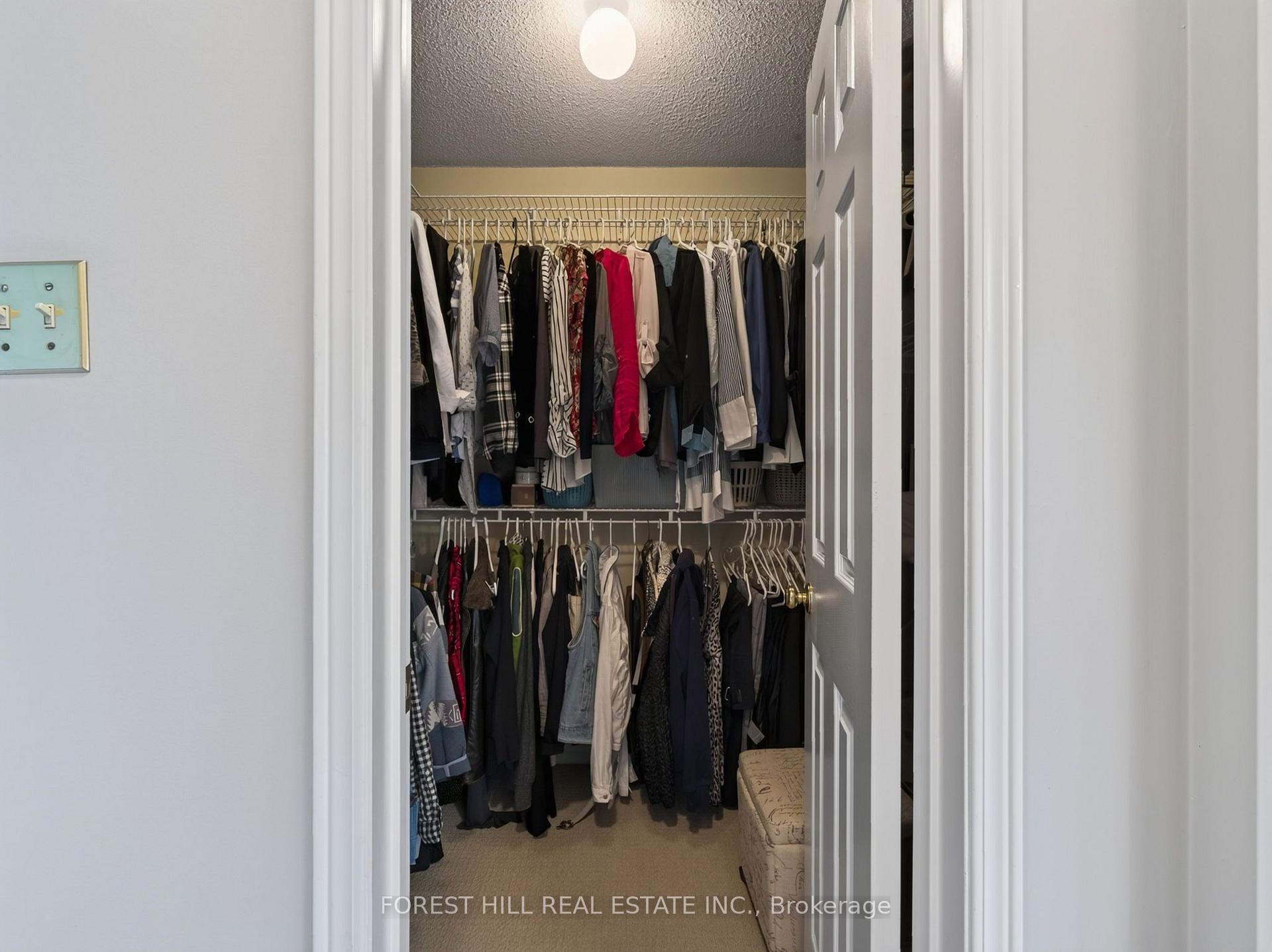 Photo 19 of 36 Trillium Drive, Aurora, Aurora Highlands — HOMEH