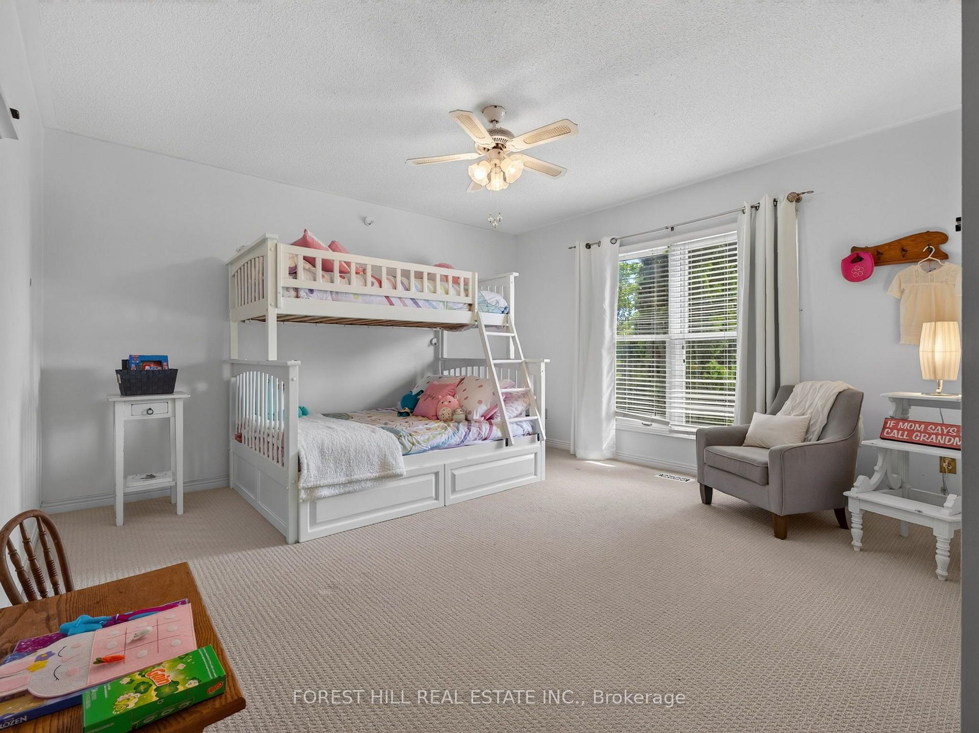 Photo 25 of 36 Trillium Drive, Aurora, Aurora Highlands — HOMEH