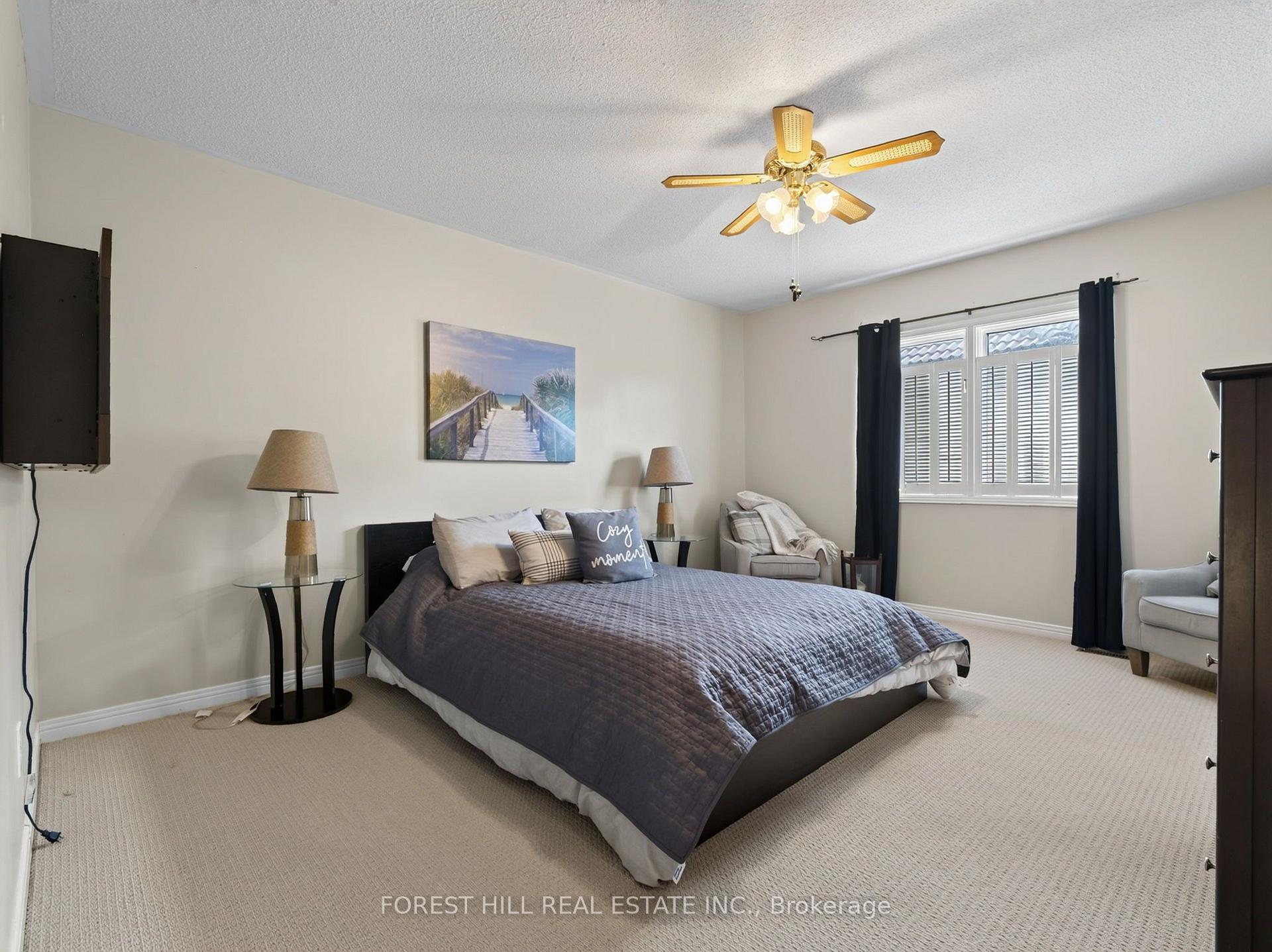 Photo 28 of 36 Trillium Drive, Aurora, Aurora Highlands — HOMEH