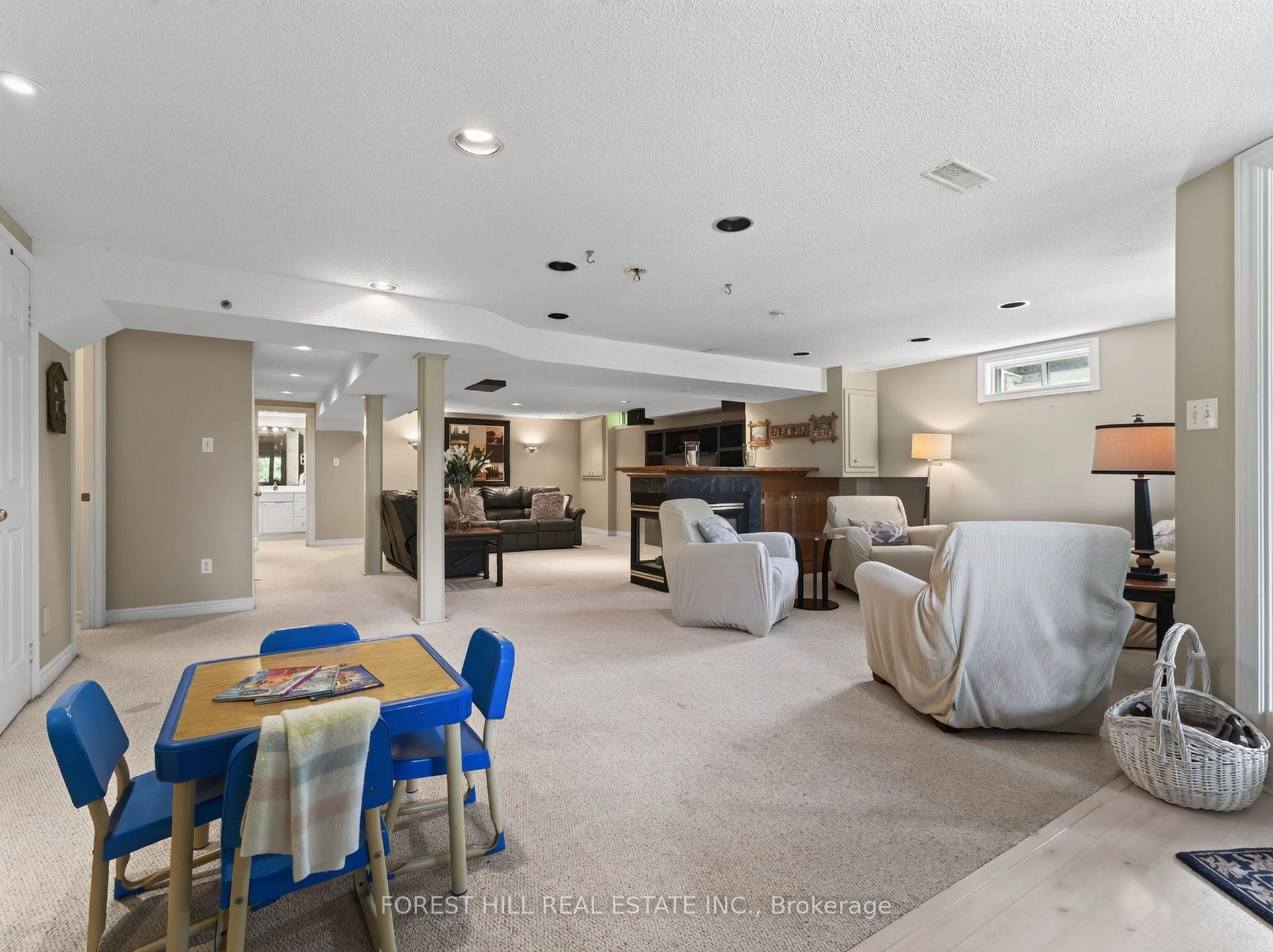 Photo 42 of 36 Trillium Drive, Aurora, Aurora Highlands — HOMEH