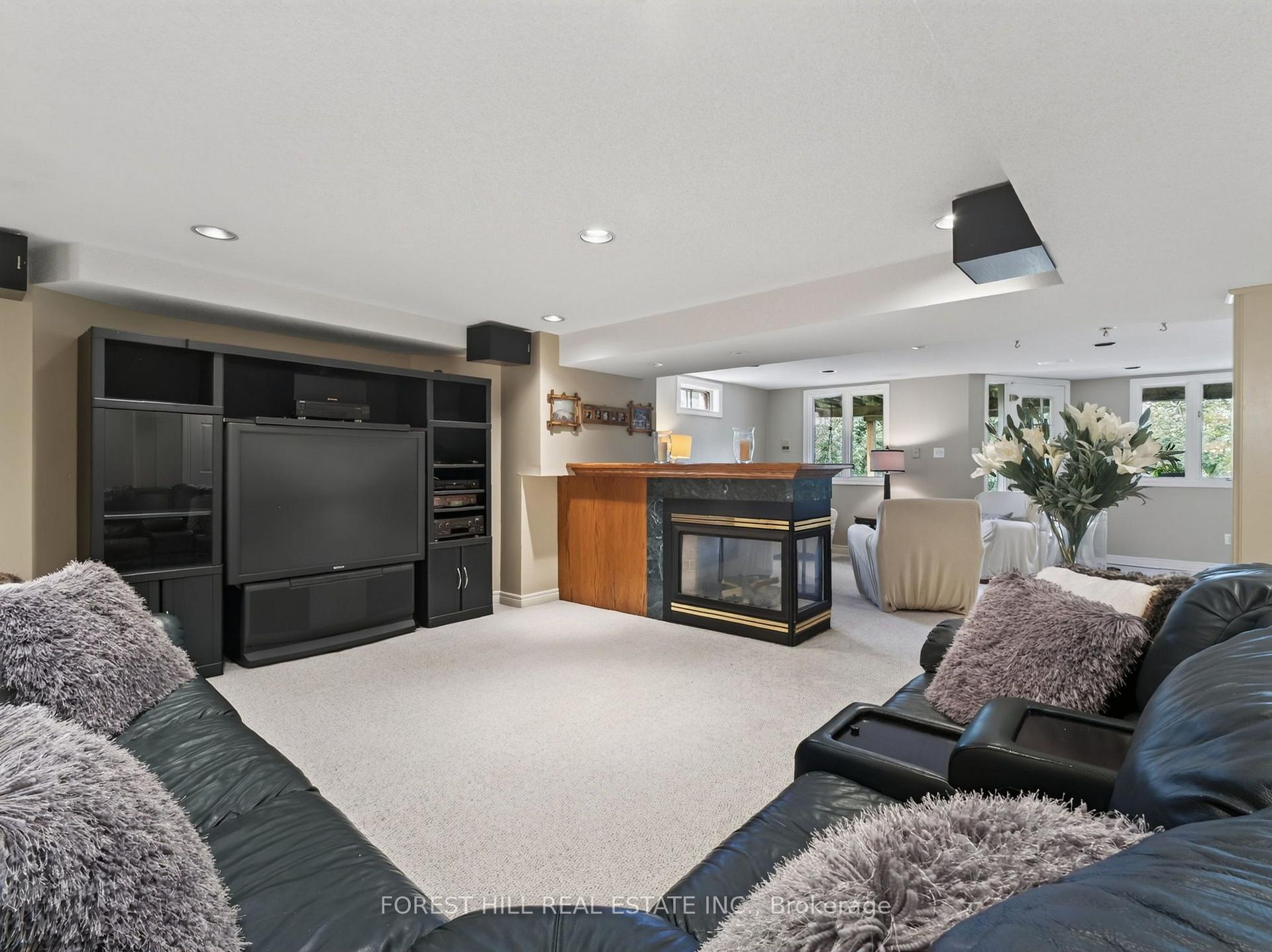 Photo 44 of 36 Trillium Drive, Aurora, Aurora Highlands — HOMEH