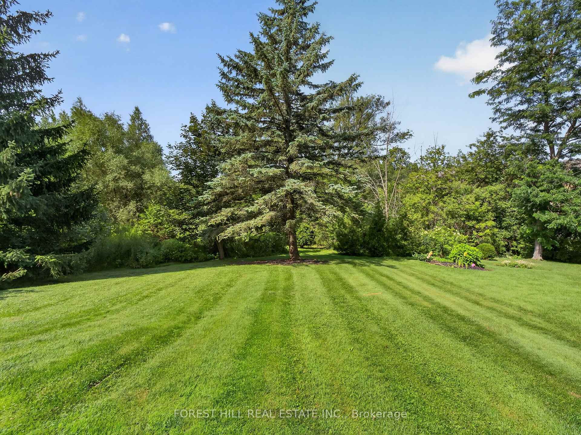 Photo 47 of 36 Trillium Drive, Aurora, Aurora Highlands — HOMEH