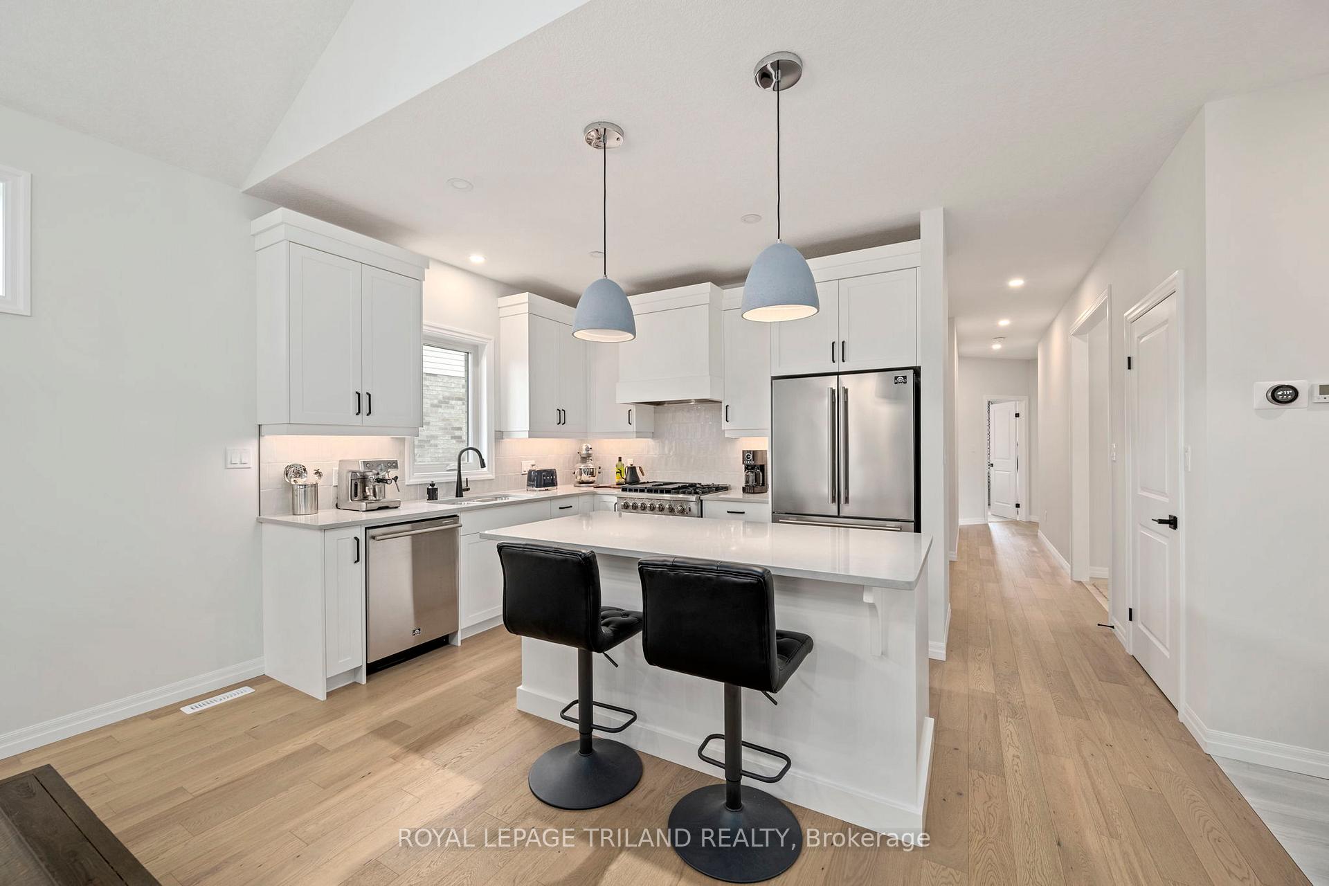 Photo 25 of 2 Evylean Court, St. Thomas — HOMEH
