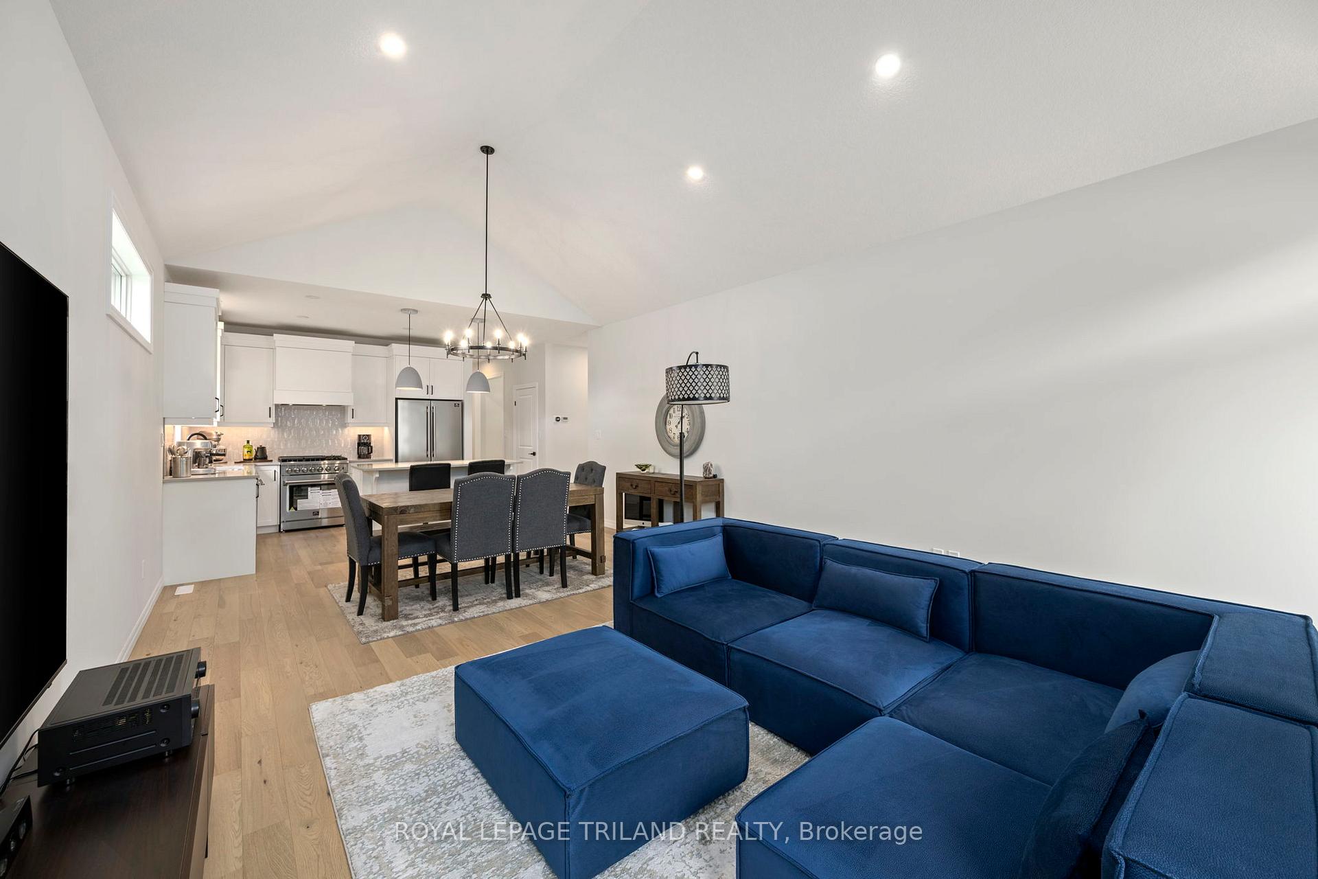 Photo 29 of 2 Evylean Court, St. Thomas — HOMEH