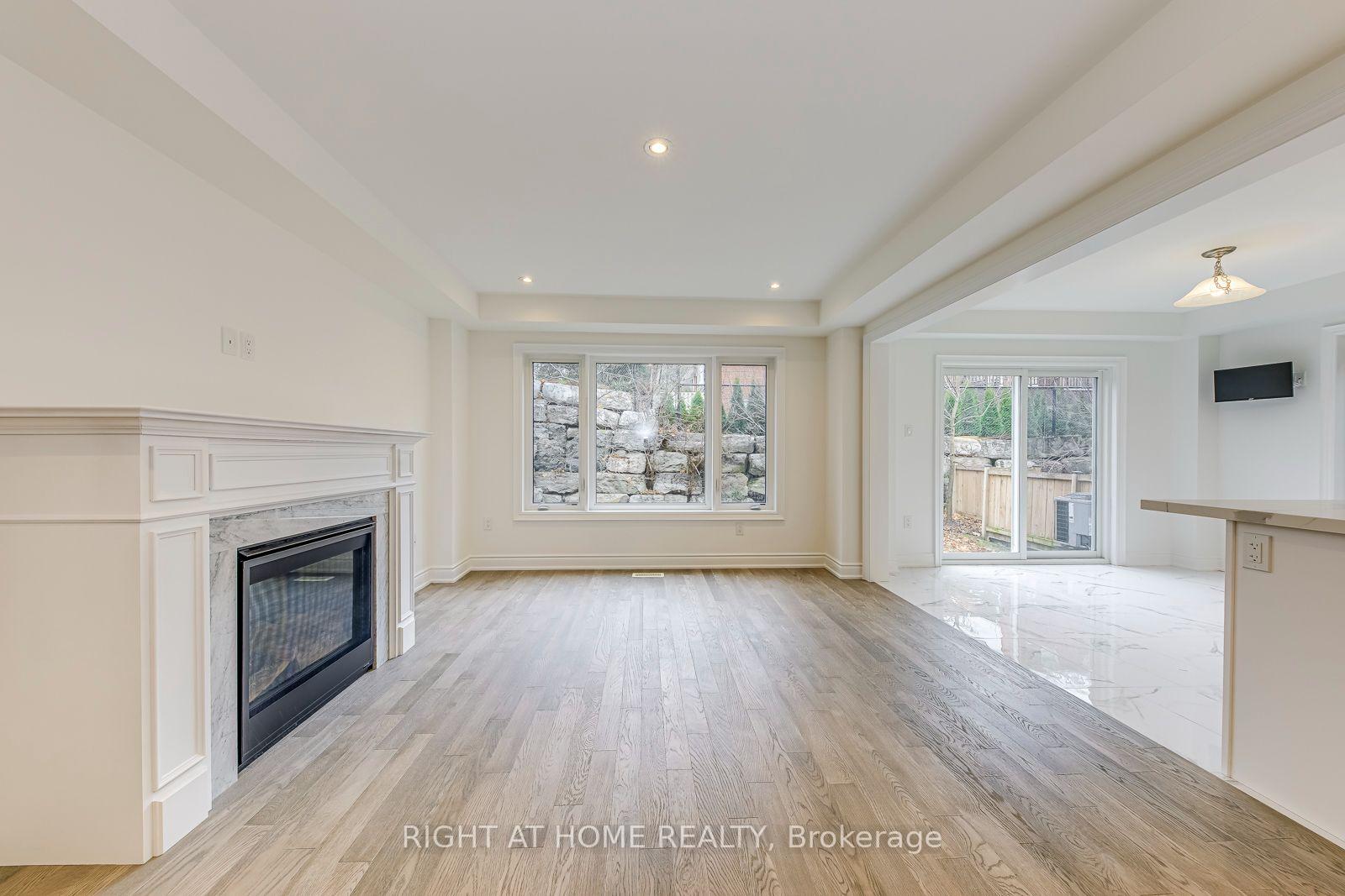 Photo 11 of 2581 Islington Avenue, Etobicoke, Thistletown-Beaumonde Heights — HOMEH