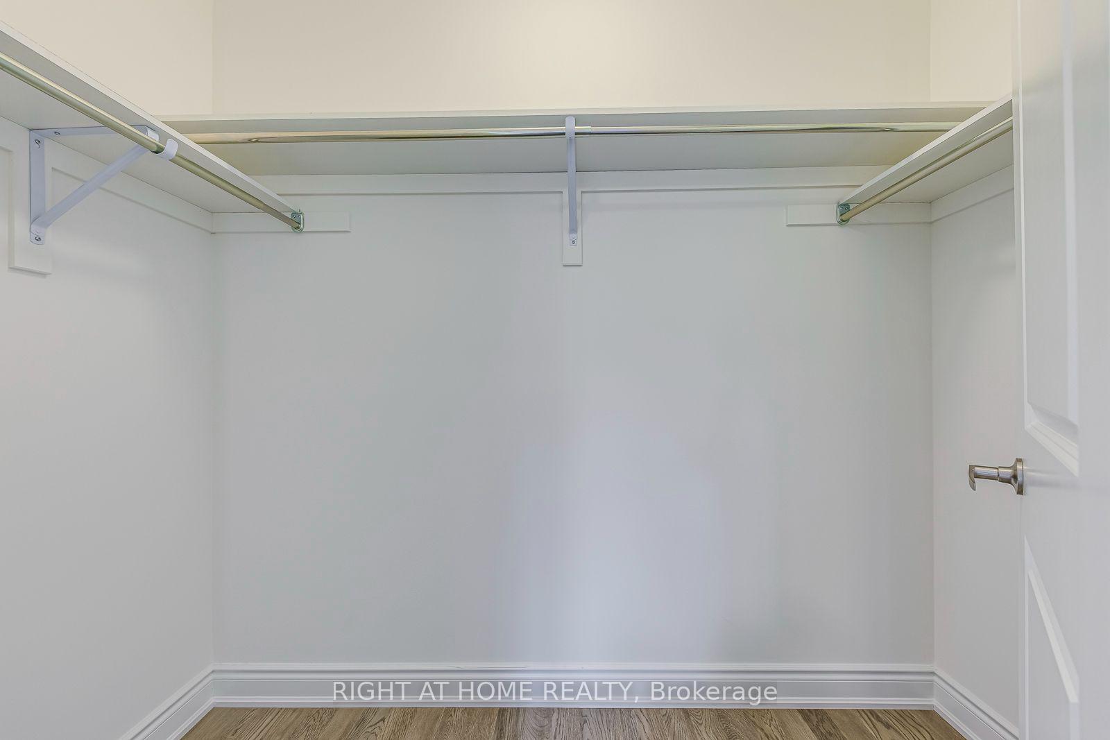 Photo 31 of 2581 Islington Avenue, Etobicoke, Thistletown-Beaumonde Heights — HOMEH