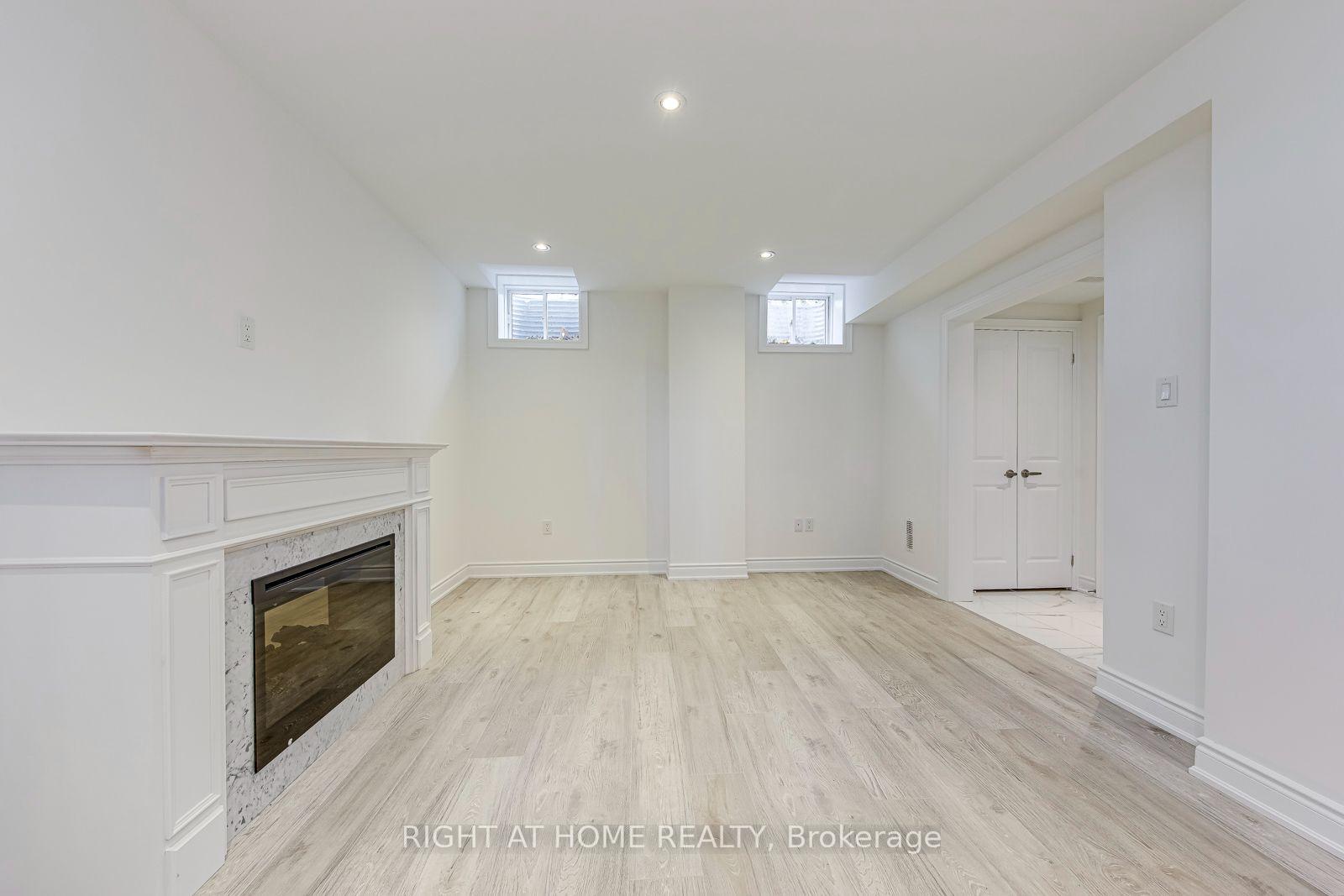 Photo 38 of 2581 Islington Avenue, Etobicoke, Thistletown-Beaumonde Heights — HOMEH