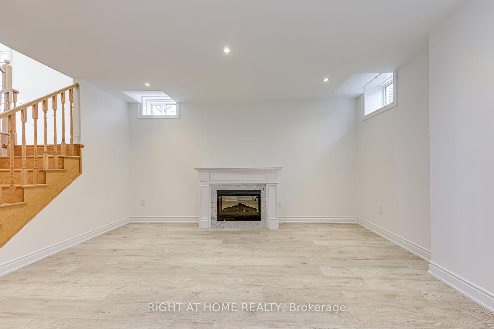 Photo 39 of 2581 Islington Avenue, Etobicoke, Thistletown-Beaumonde Heights — HOMEH