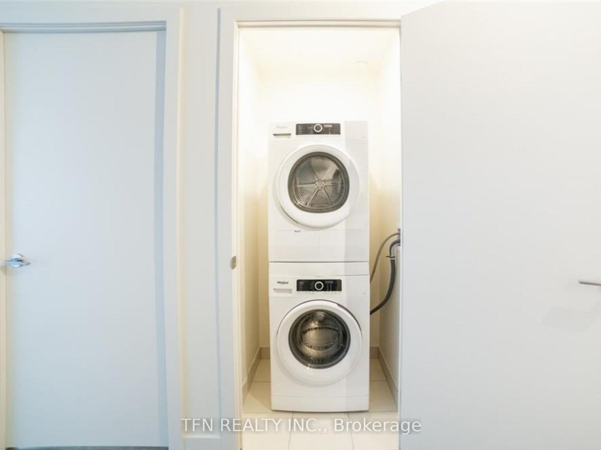 Photo 7 of Unit 910, 212 King William Street, Hamilton, Beasley — HOMEH
