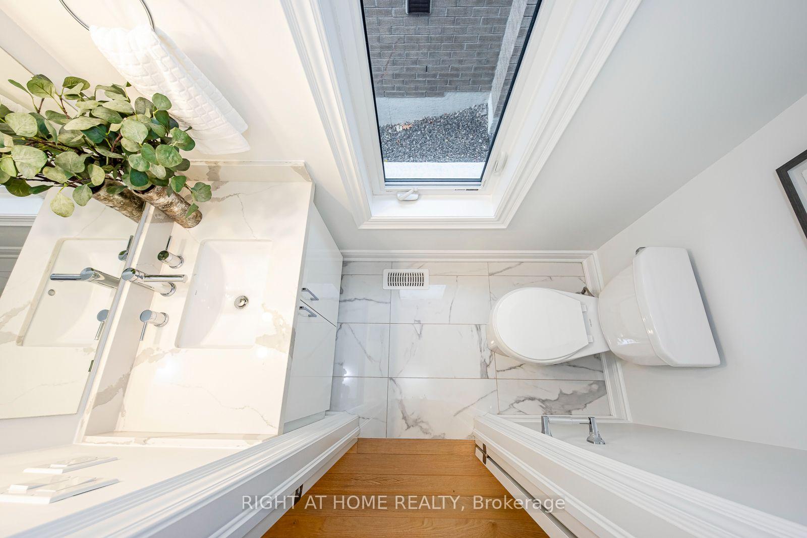 Photo 22 of 2575 Islington Avenue, Etobicoke, Thistletown-Beaumonde Heights — HOMEH