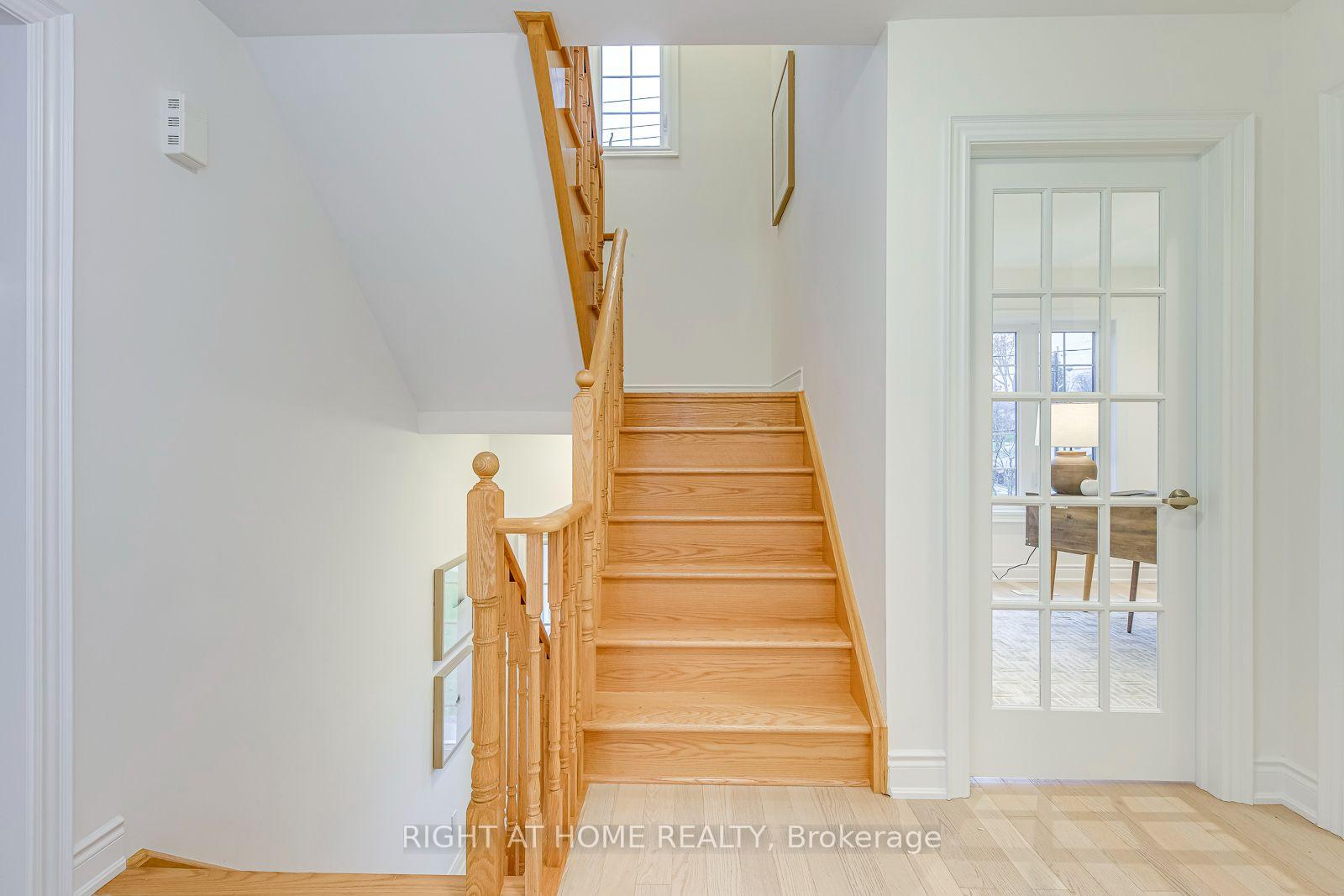 Photo 23 of 2575 Islington Avenue, Etobicoke, Thistletown-Beaumonde Heights — HOMEH