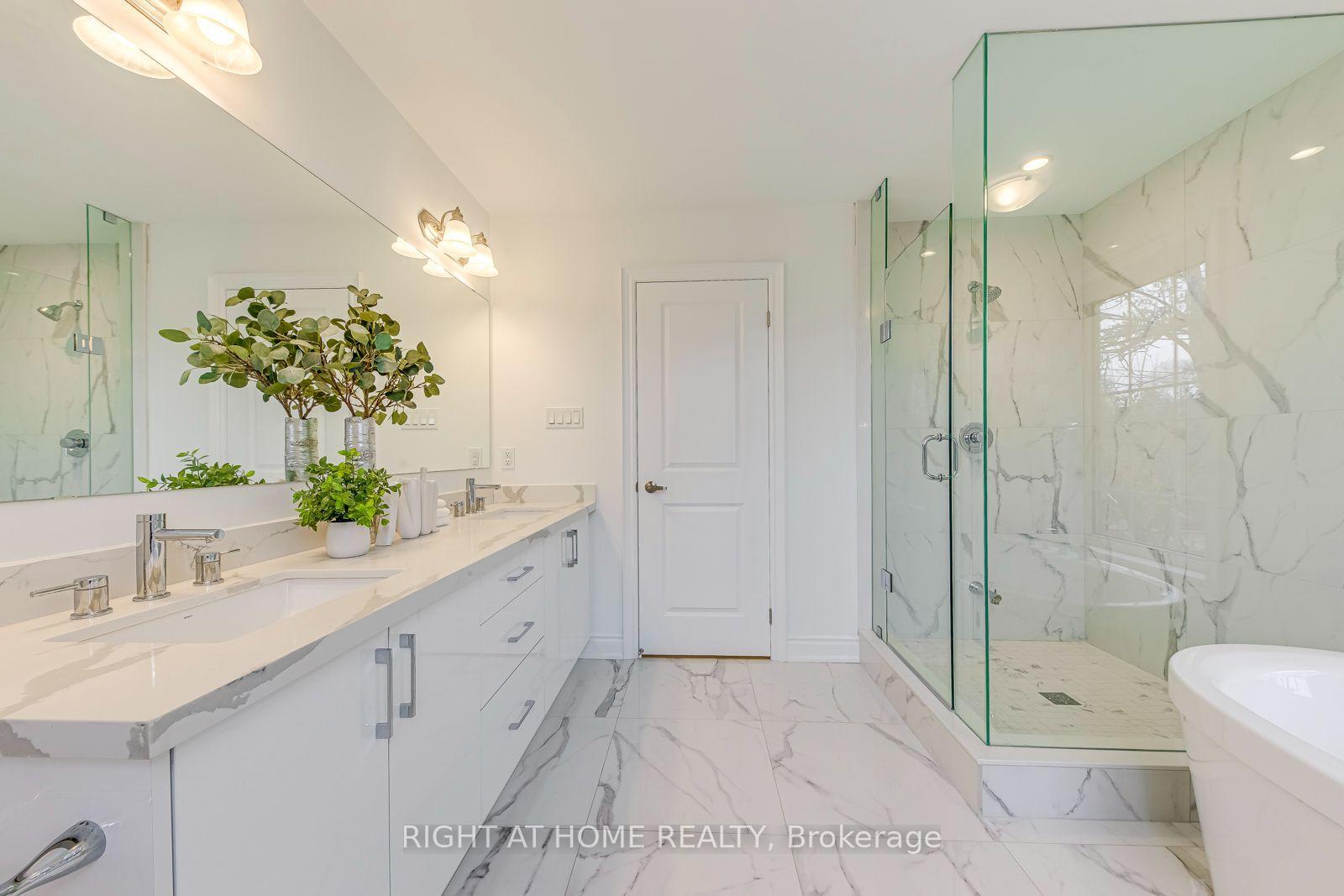 Photo 29 of 2575 Islington Avenue, Etobicoke, Thistletown-Beaumonde Heights — HOMEH
