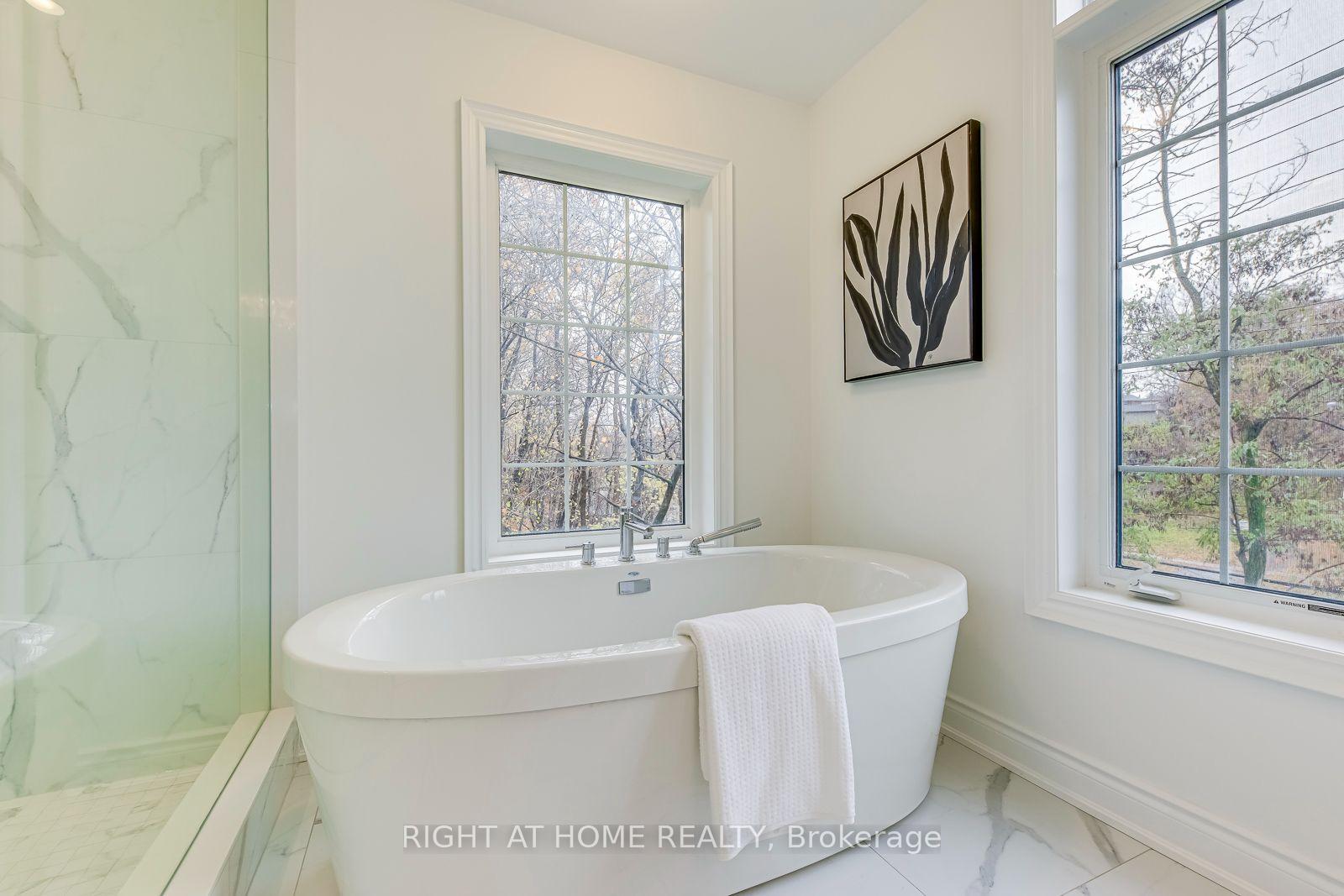 Photo 30 of 2575 Islington Avenue, Etobicoke, Thistletown-Beaumonde Heights — HOMEH