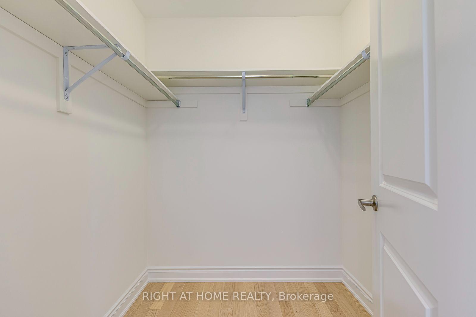 Photo 31 of 2575 Islington Avenue, Etobicoke, Thistletown-Beaumonde Heights — HOMEH