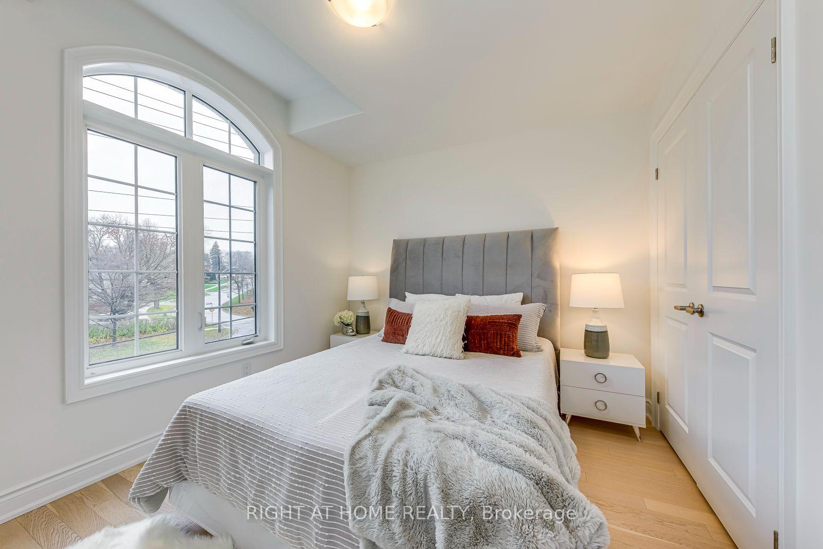 Photo 35 of 2575 Islington Avenue, Etobicoke, Thistletown-Beaumonde Heights — HOMEH