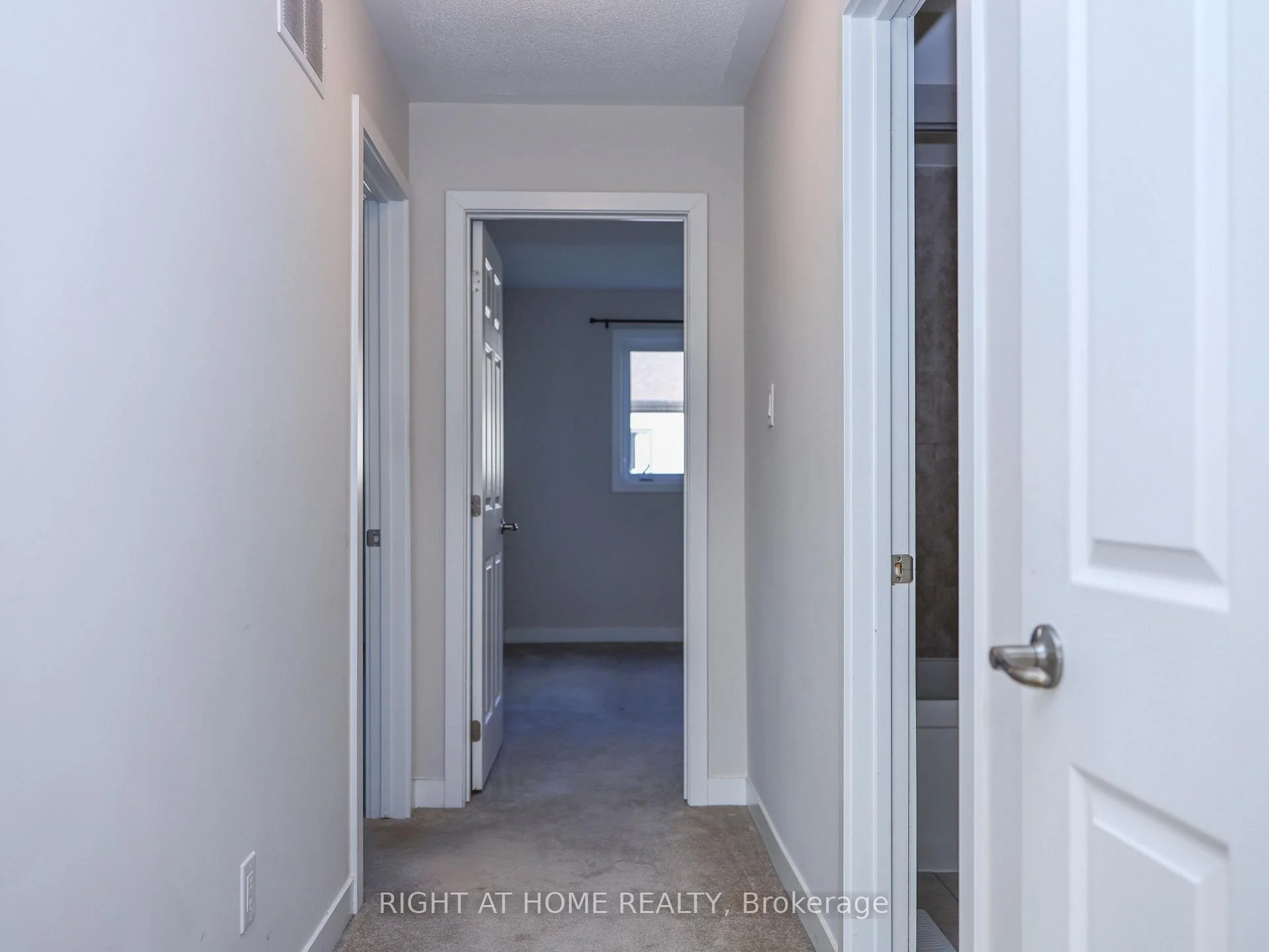Photo 21 of 618 Allied Mews E, Ottawa, Stittsville (North) — HOMEH