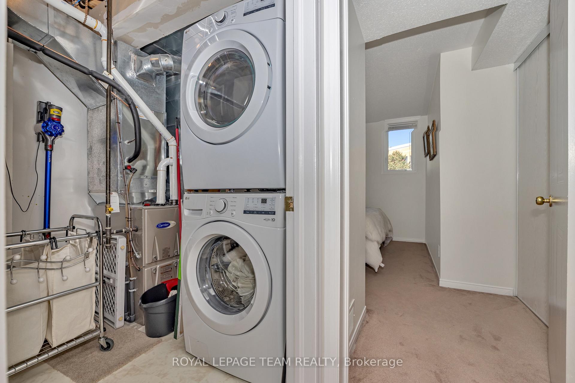Photo 20 of 85 Cresthaven Drive, Ottawa, Barrhaven East — HOMEH