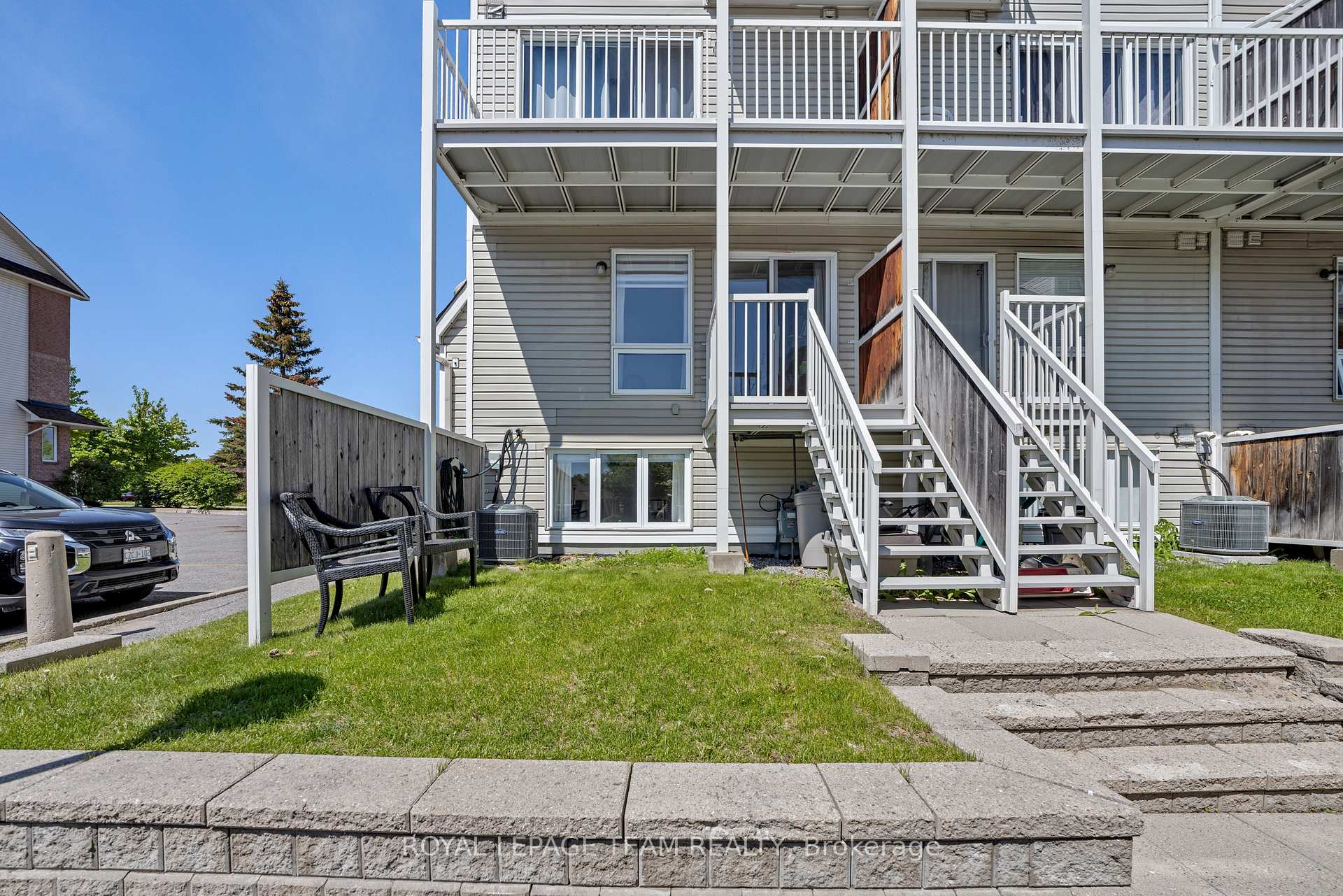 Photo 21 of 85 Cresthaven Drive, Ottawa, Barrhaven East — HOMEH