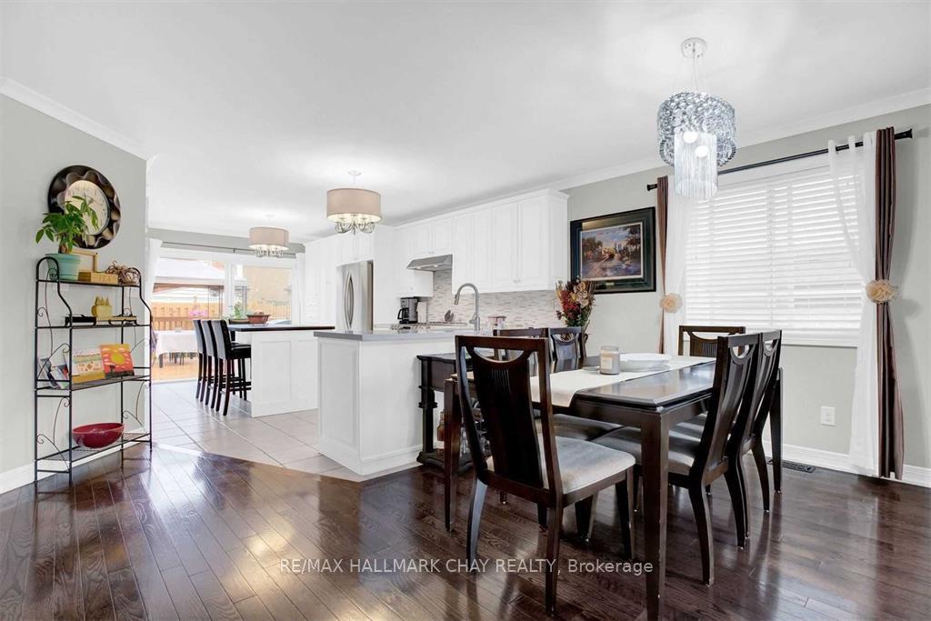 Photo 6 of Unit Main, 2123 Osbond Road, Innisfil, Alcona — HOMEH