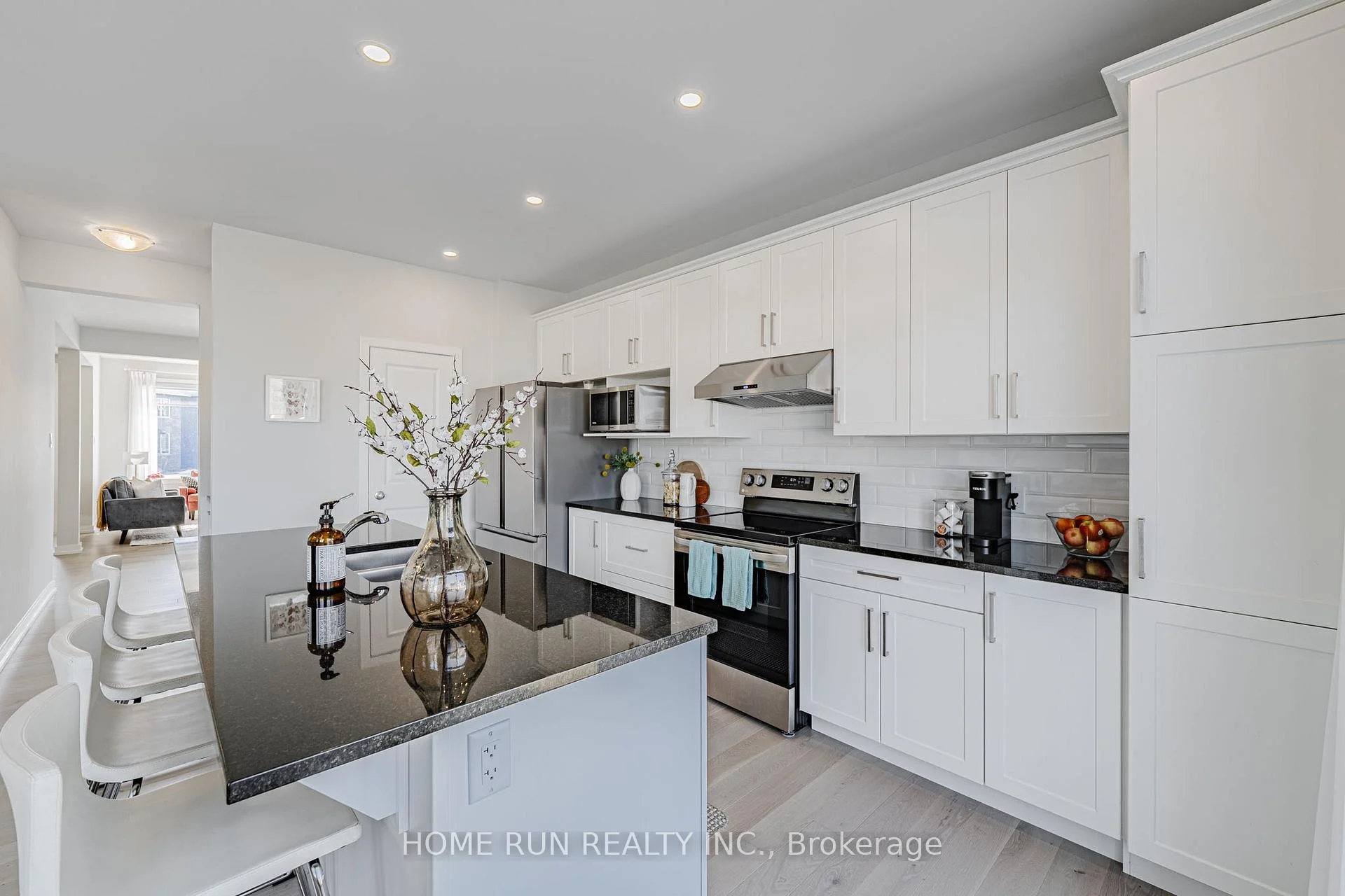 Photo 29 of 408 Gidran Circle, Ottawa, Kanata - Emerald Meadows/Trailwest — HOMEH