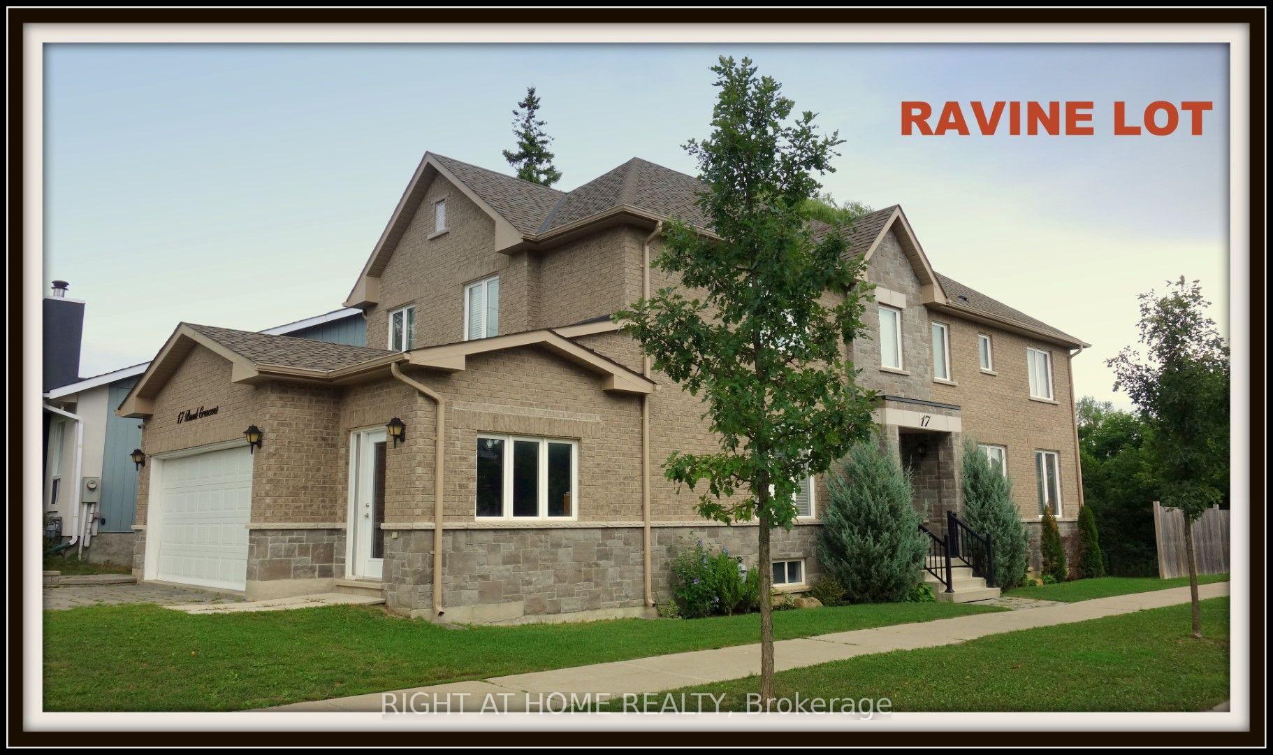 Photo 1 of 17 Bond Crescent, Richmond Hill, Oak Ridges — HOMEH