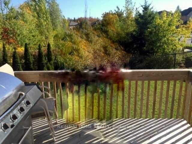 Photo 8 of 17 Bond Crescent, Richmond Hill, Oak Ridges — HOMEH