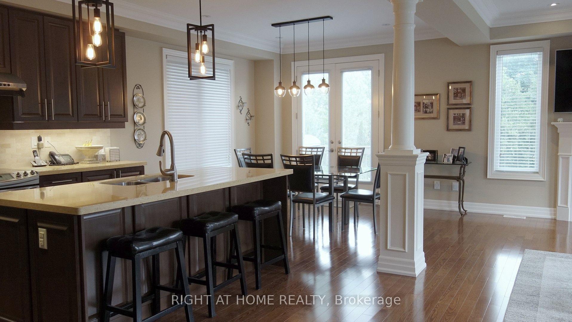 Photo 26 of 17 Bond Crescent, Richmond Hill, Oak Ridges — HOMEH