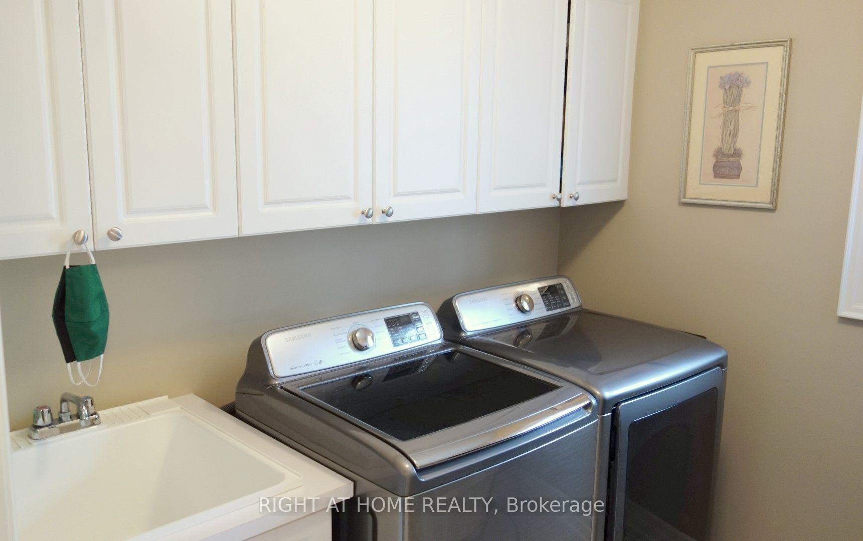 Photo 50 of 17 Bond Crescent, Richmond Hill, Oak Ridges — HOMEH