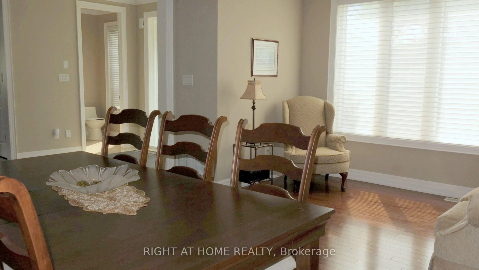 Photo 42 of 17 Bond Crescent, Richmond Hill, Oak Ridges — HOMEH