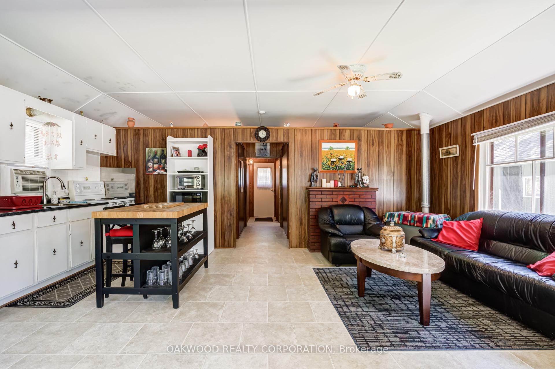 Photo 16 of 1981 Tiny Beaches Road S, Tiny, Rural Tiny — HOMEH