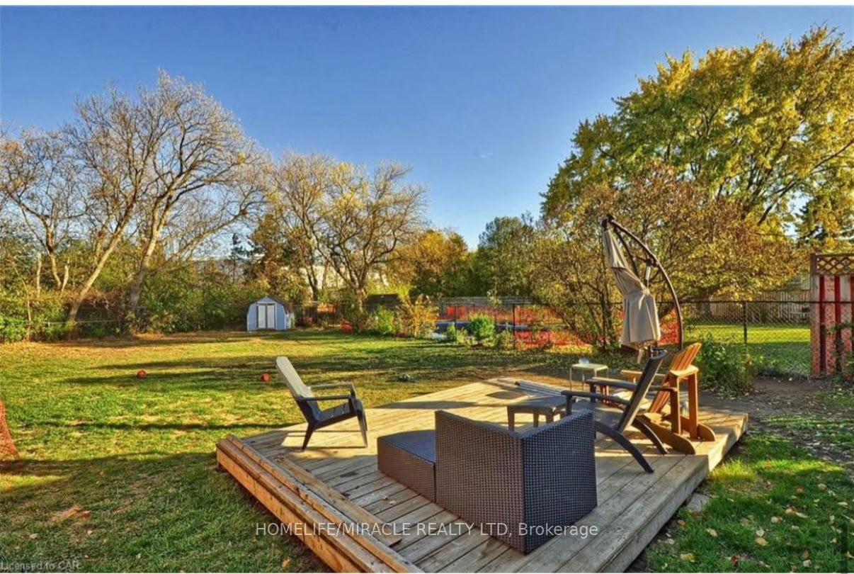 Photo 19 of 1129 Valentine Drive, Cambridge, Lang's Farm — HOMEH