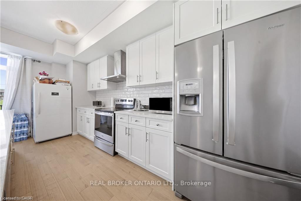 Photo 10 of Unit 88, 176 Wheat Lane, Kitchener, Pioneer Park/Doon/Wyldwoods — HOMEH