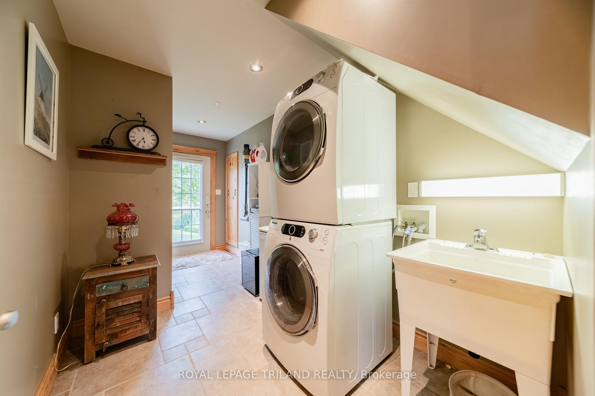 Photo 31 of 71246 Sandra Street N, Bluewater, Hay — HOMEH