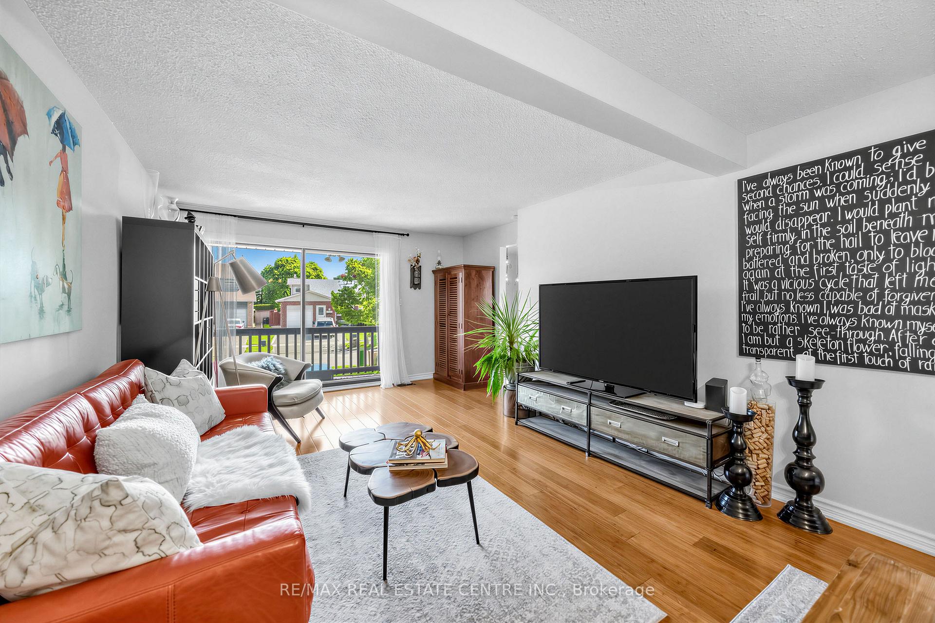 Photo 5 of 6348 Atherly Crescent, Mississauga, Meadowvale — HOMEH