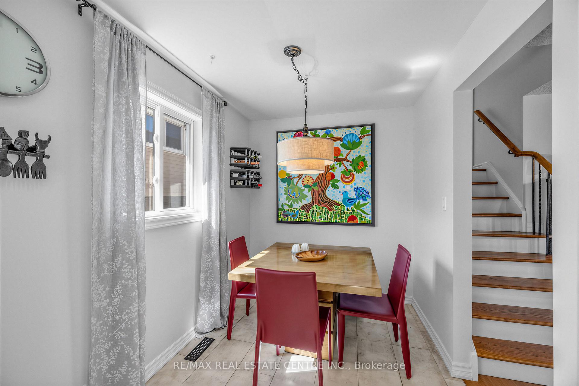Photo 13 of 6348 Atherly Crescent, Mississauga, Meadowvale — HOMEH