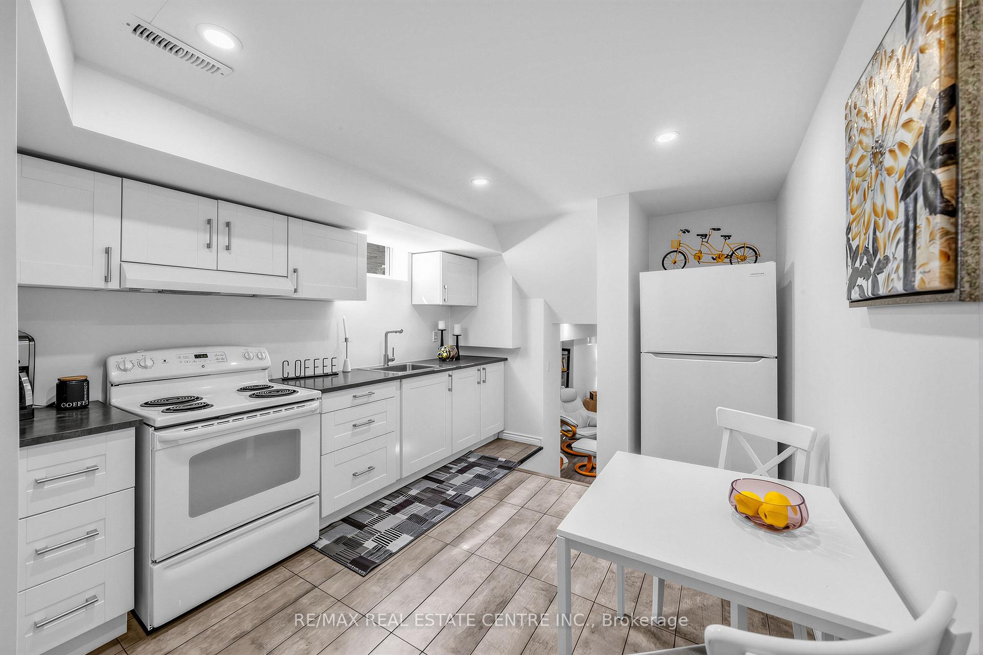 Photo 25 of 6348 Atherly Crescent, Mississauga, Meadowvale — HOMEH
