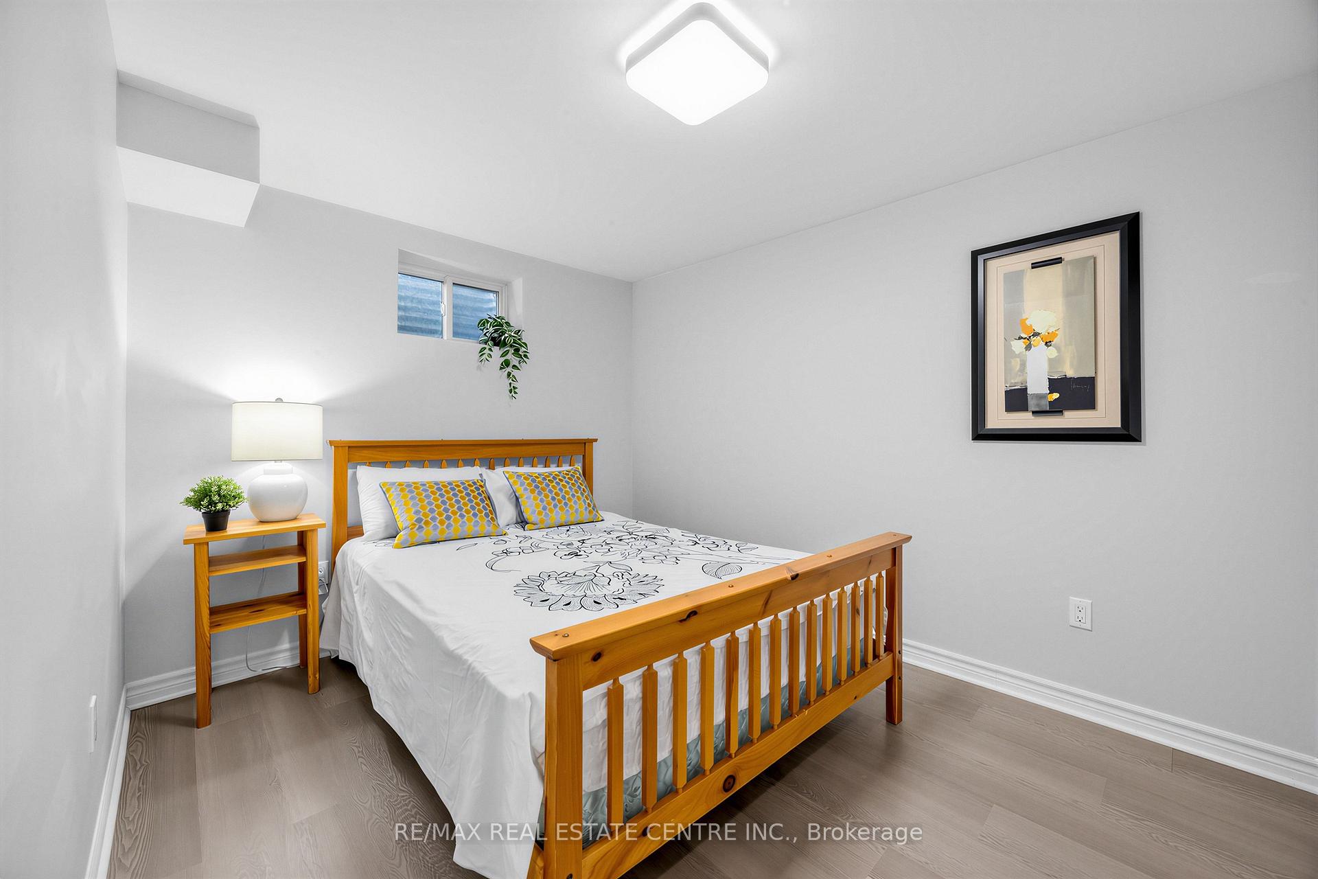 Photo 32 of 6348 Atherly Crescent, Mississauga, Meadowvale — HOMEH