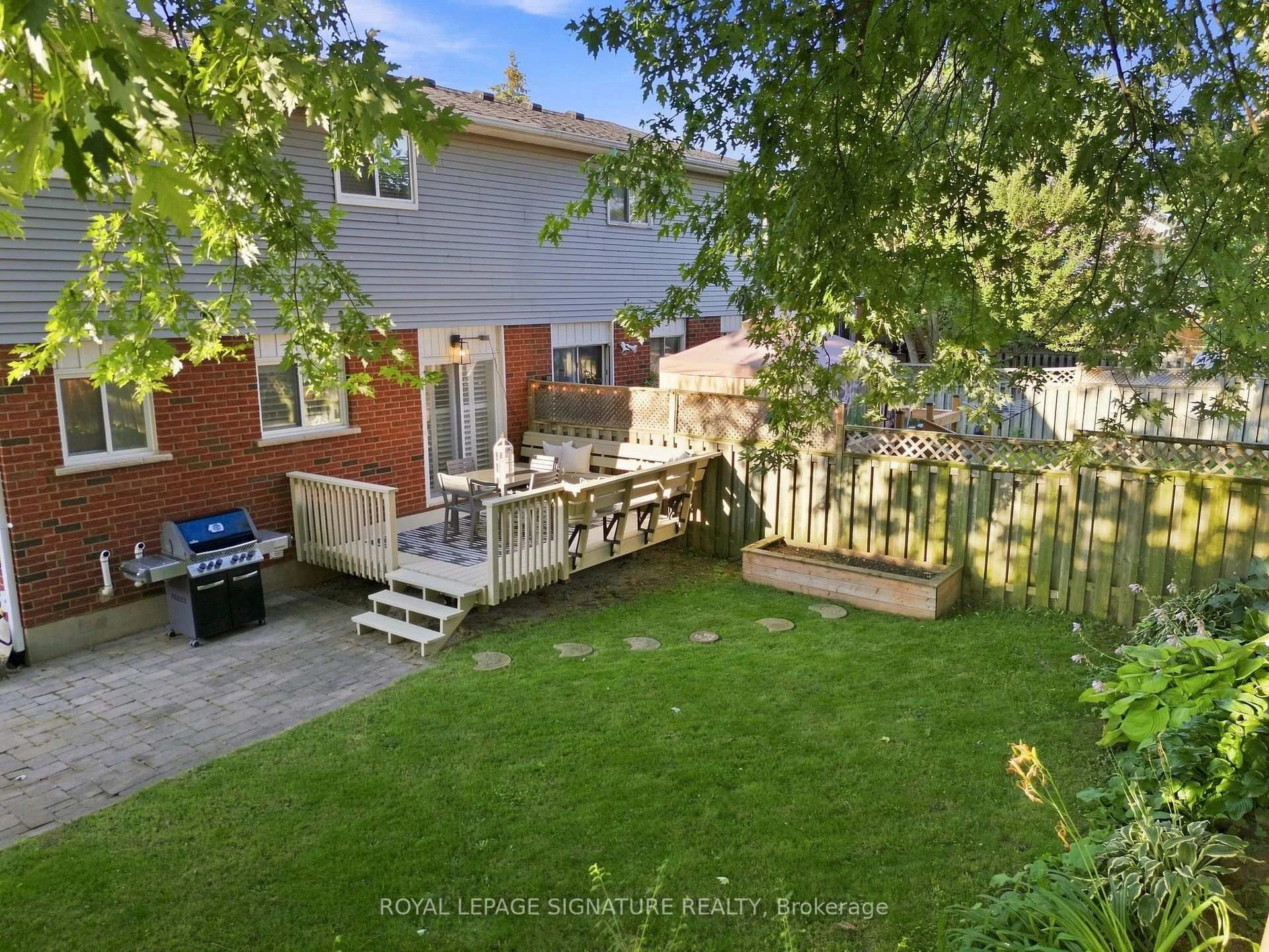 Photo 57 of 13 Smyth Crescent, New Tecumseth, Beeton — HOMEH